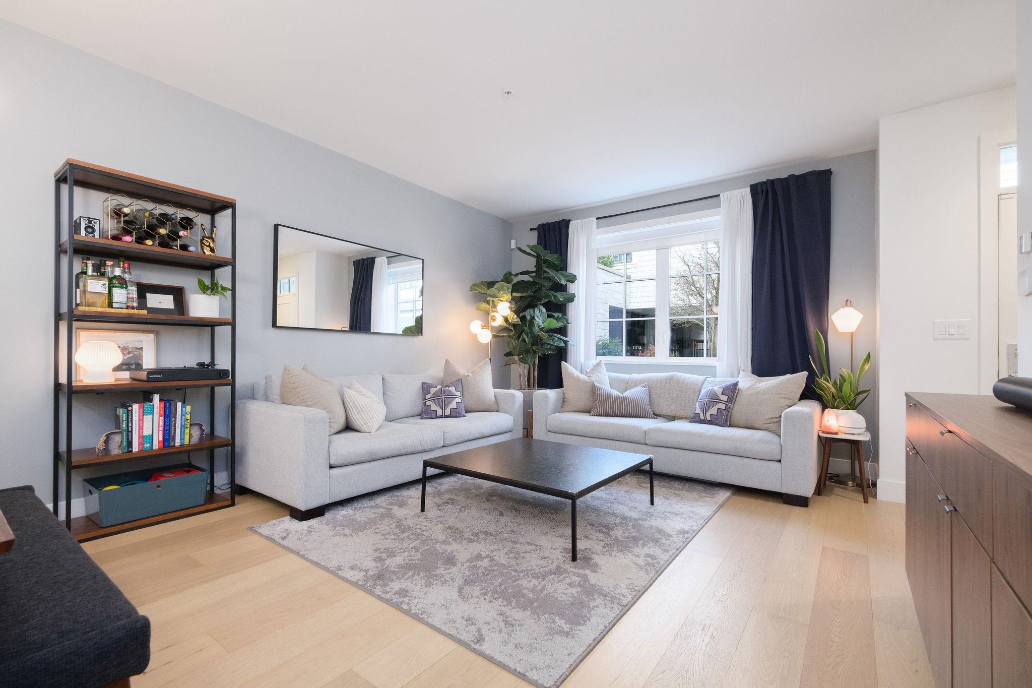 Listing image of 23 1133 RIDGEWOOD DRIVE
