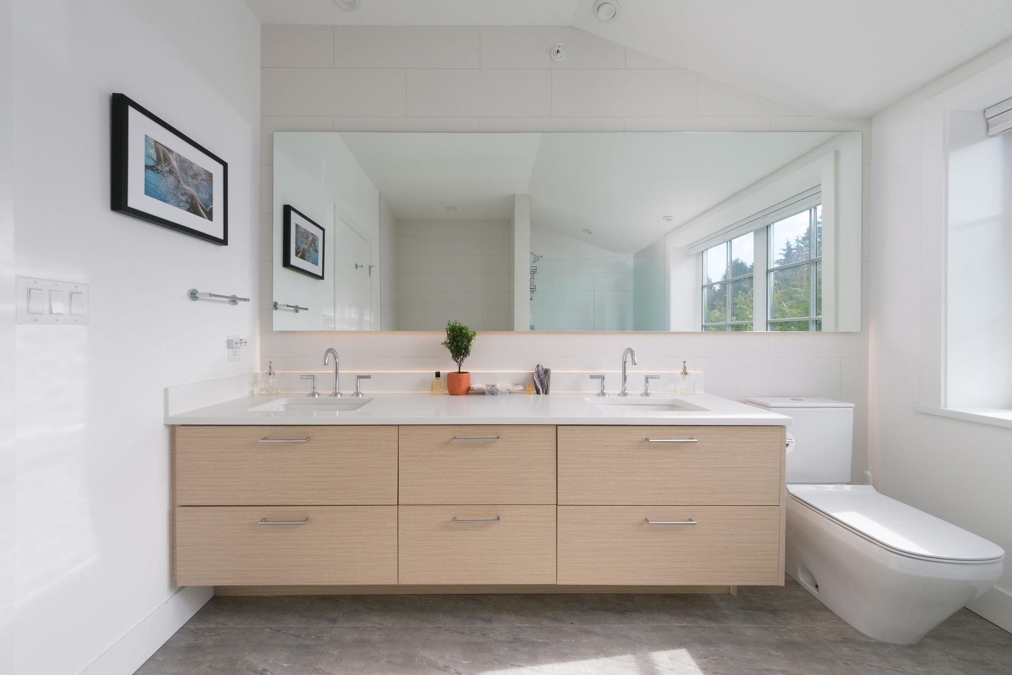 Listing image of 23 1133 RIDGEWOOD DRIVE
