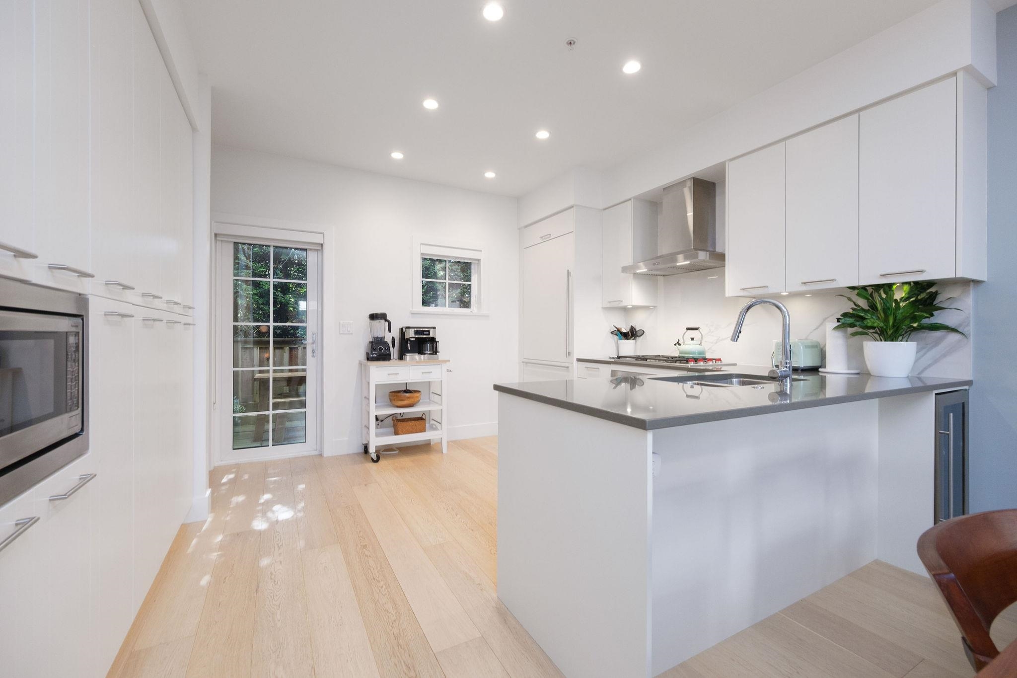 Listing image of 23 1133 RIDGEWOOD DRIVE