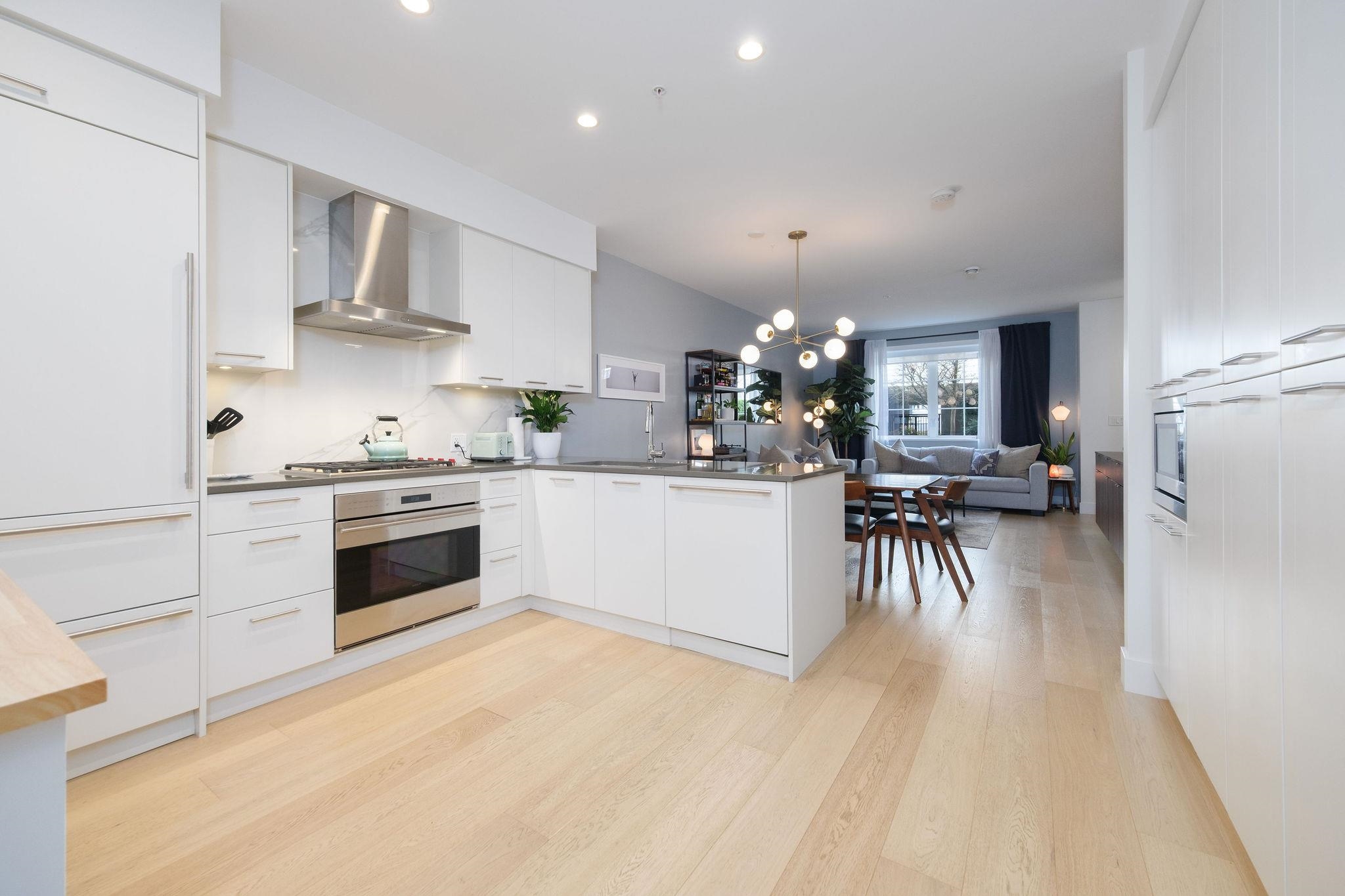 Listing image of 23 1133 RIDGEWOOD DRIVE