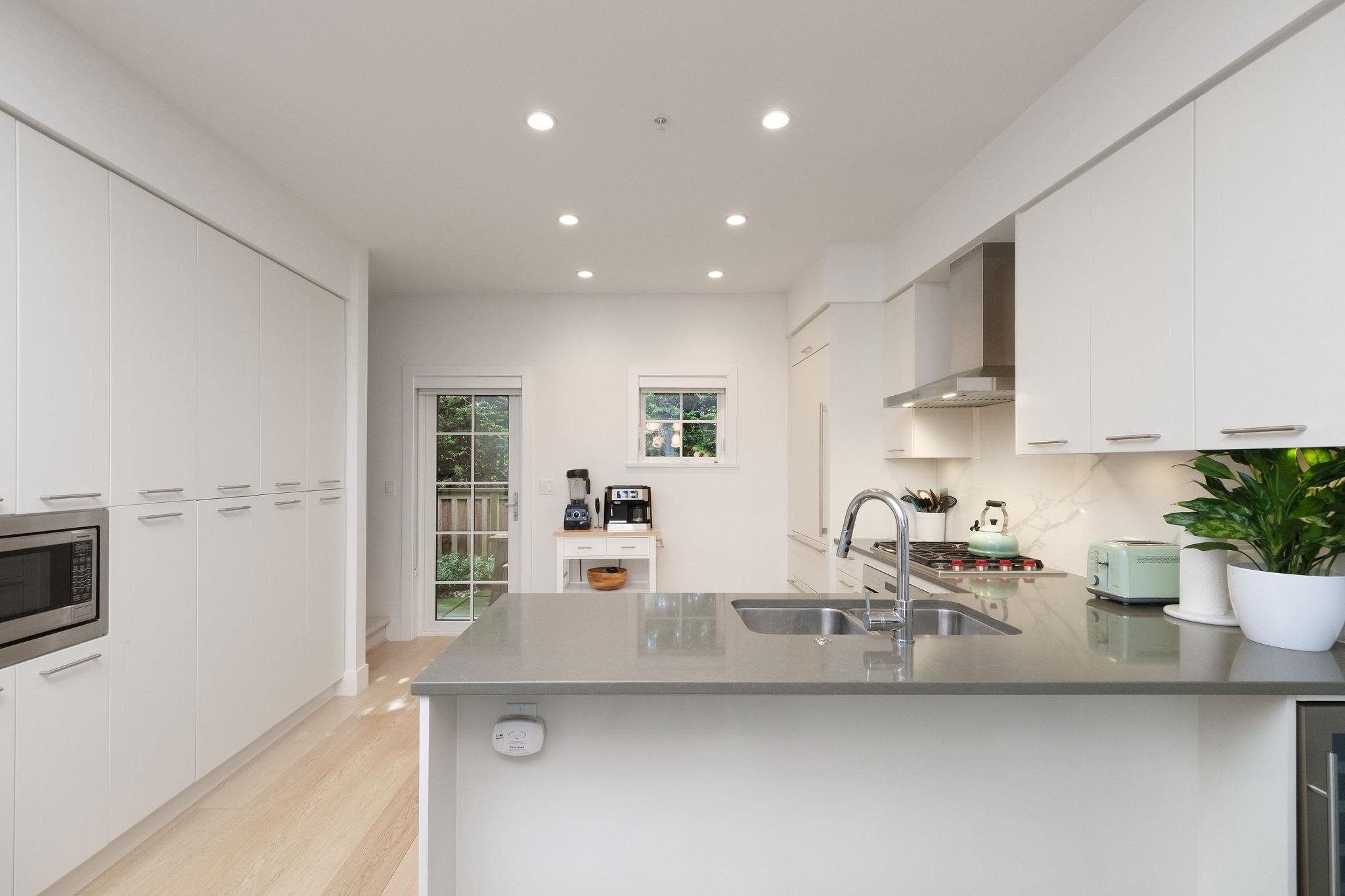 Listing image of 23 1133 RIDGEWOOD DRIVE