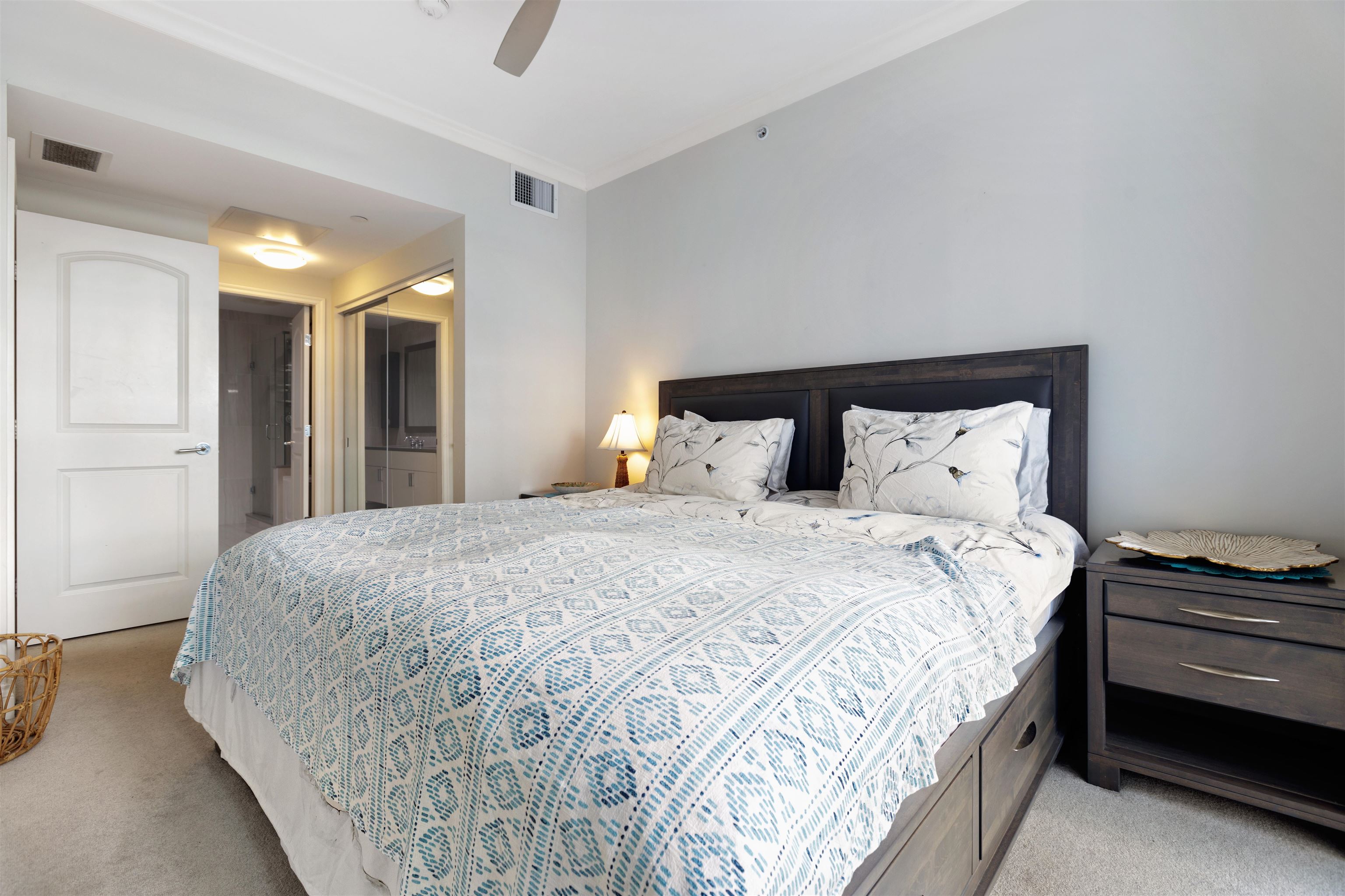 Listing image of 209 199 VICTORY SHIP WAY