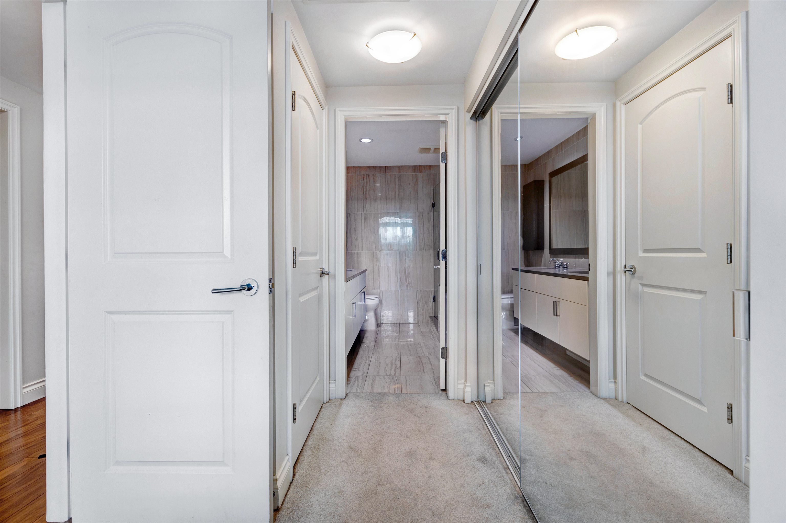 Listing image of 209 199 VICTORY SHIP WAY