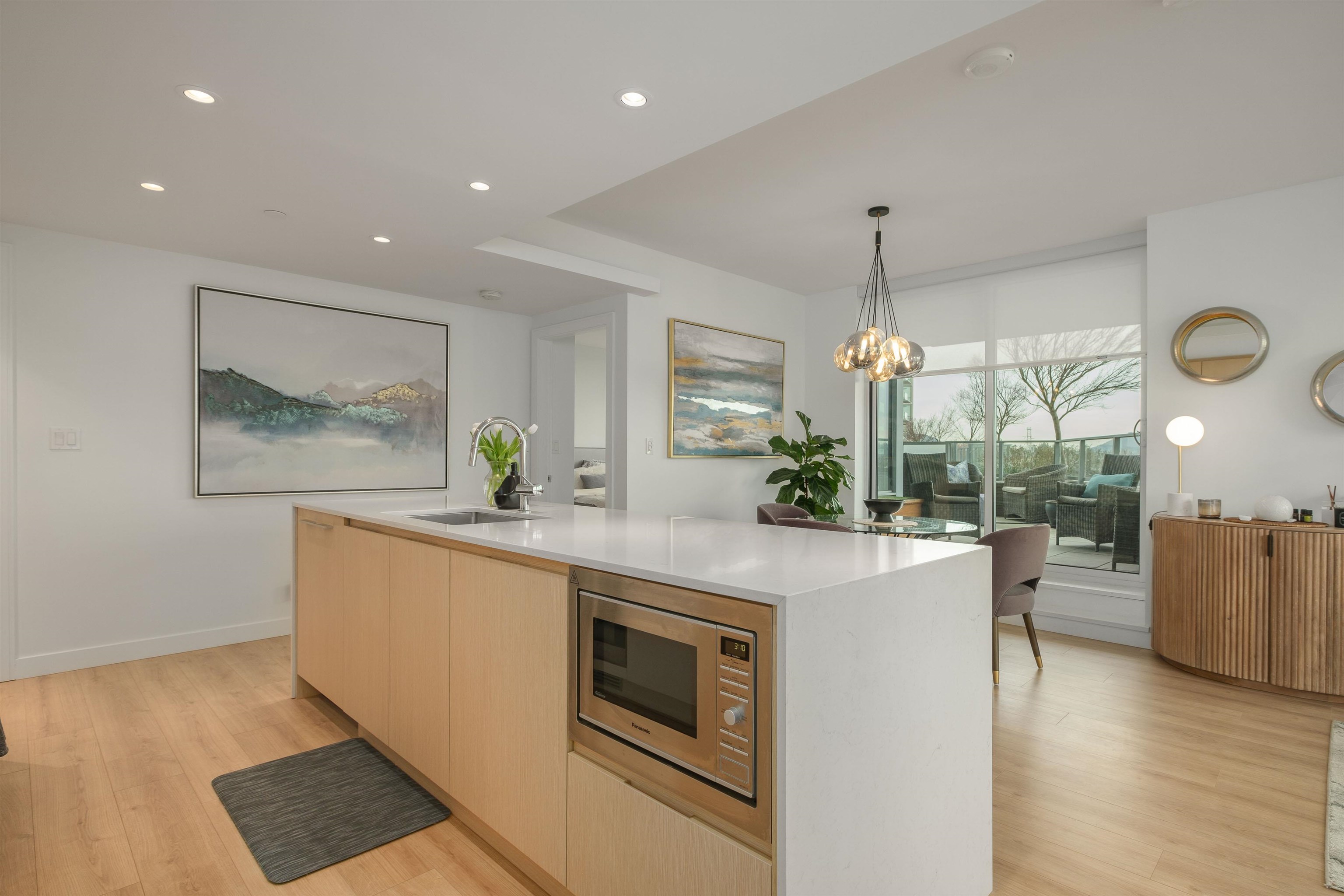 Listing image of 706 1500 FERN STREET