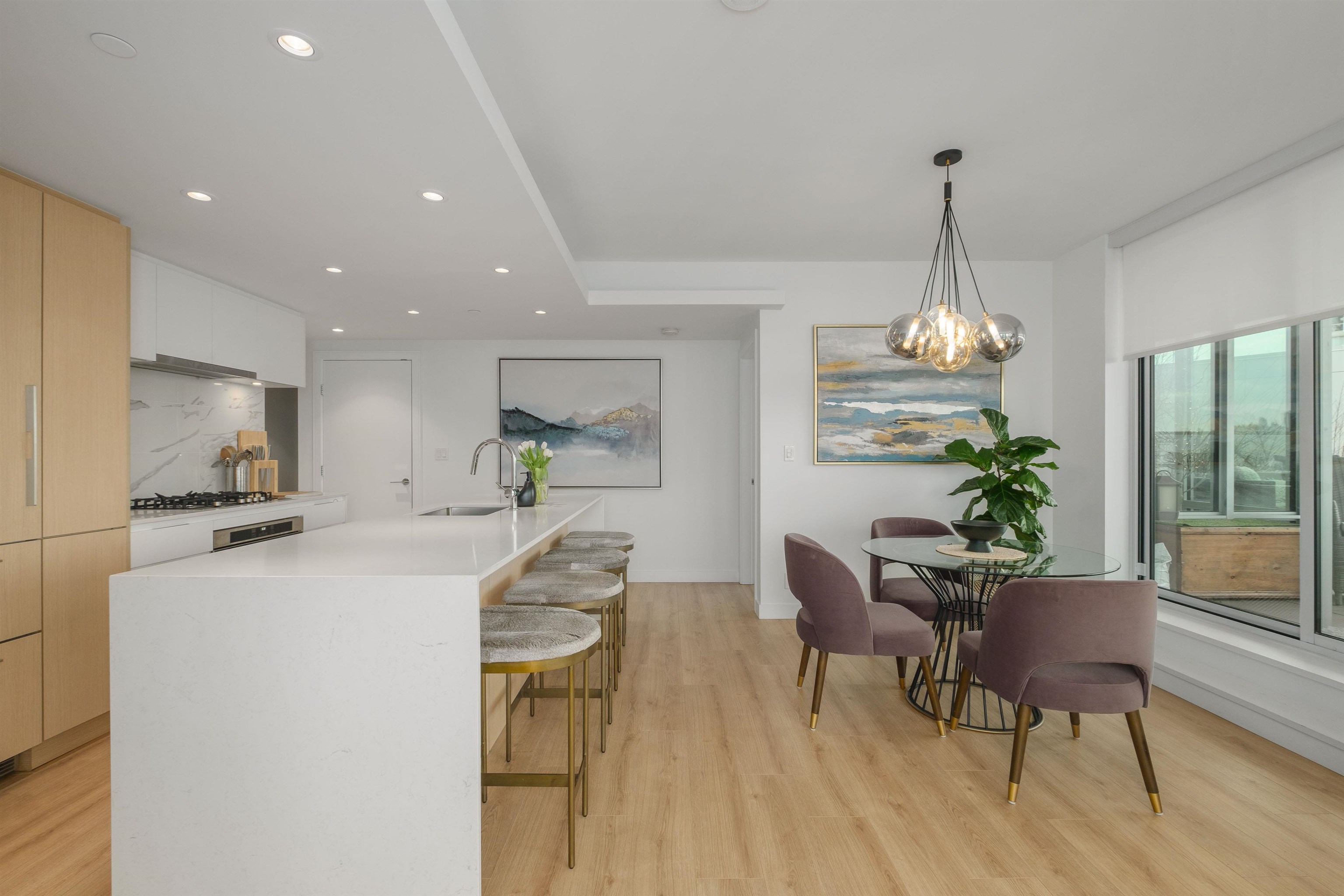 Listing image of 706 1500 FERN STREET