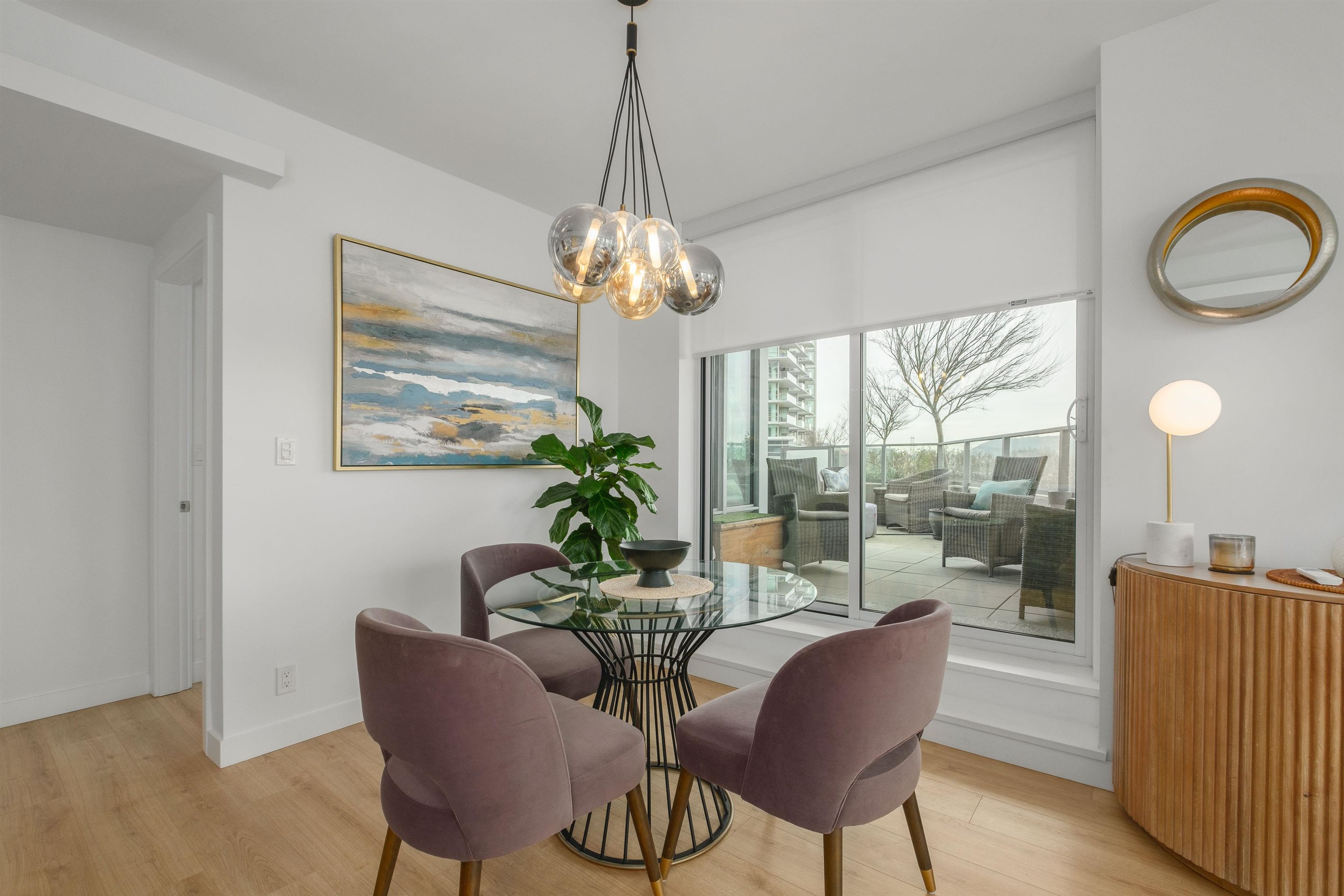 Listing image of 706 1500 FERN STREET