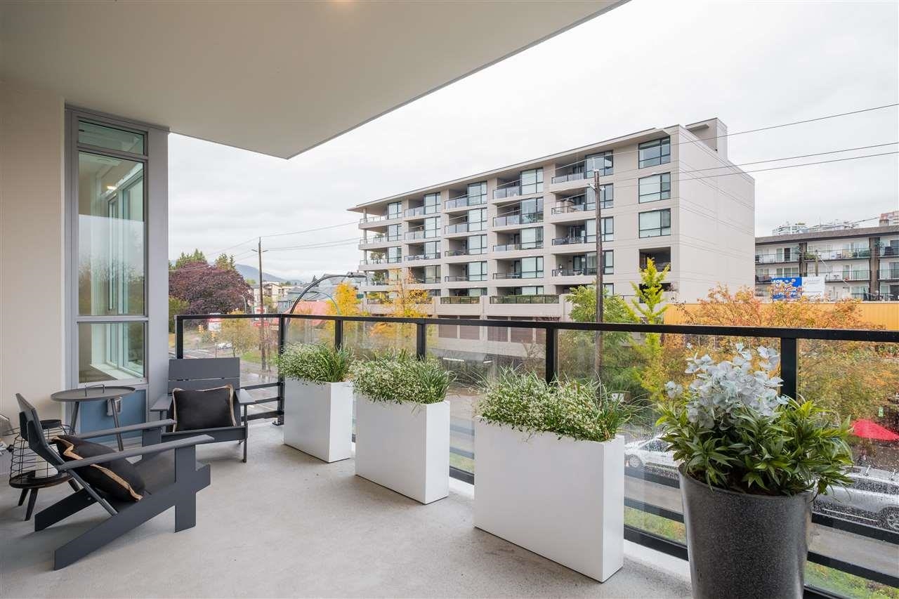Listing image of 303 177 W 3RD STREET