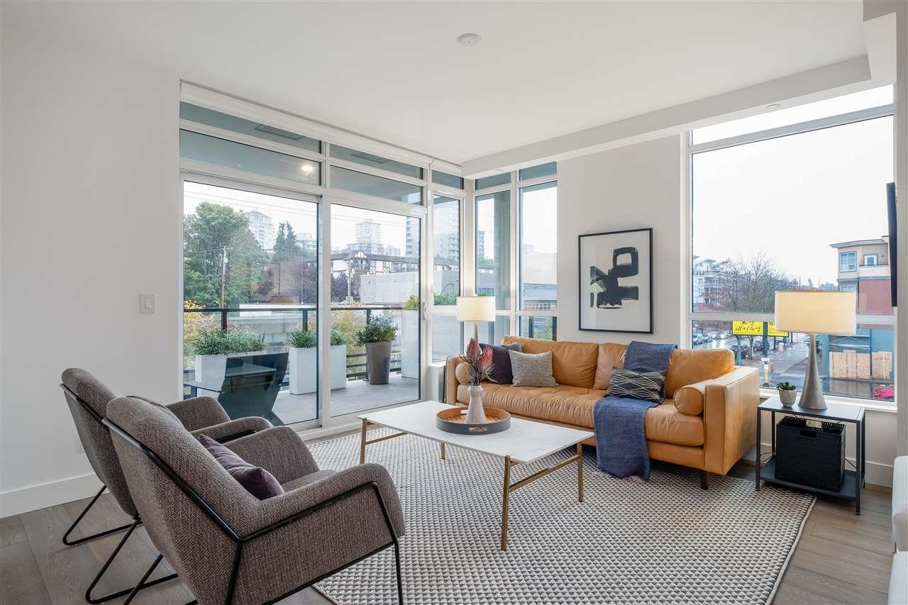 Listing image of 303 177 W 3RD STREET