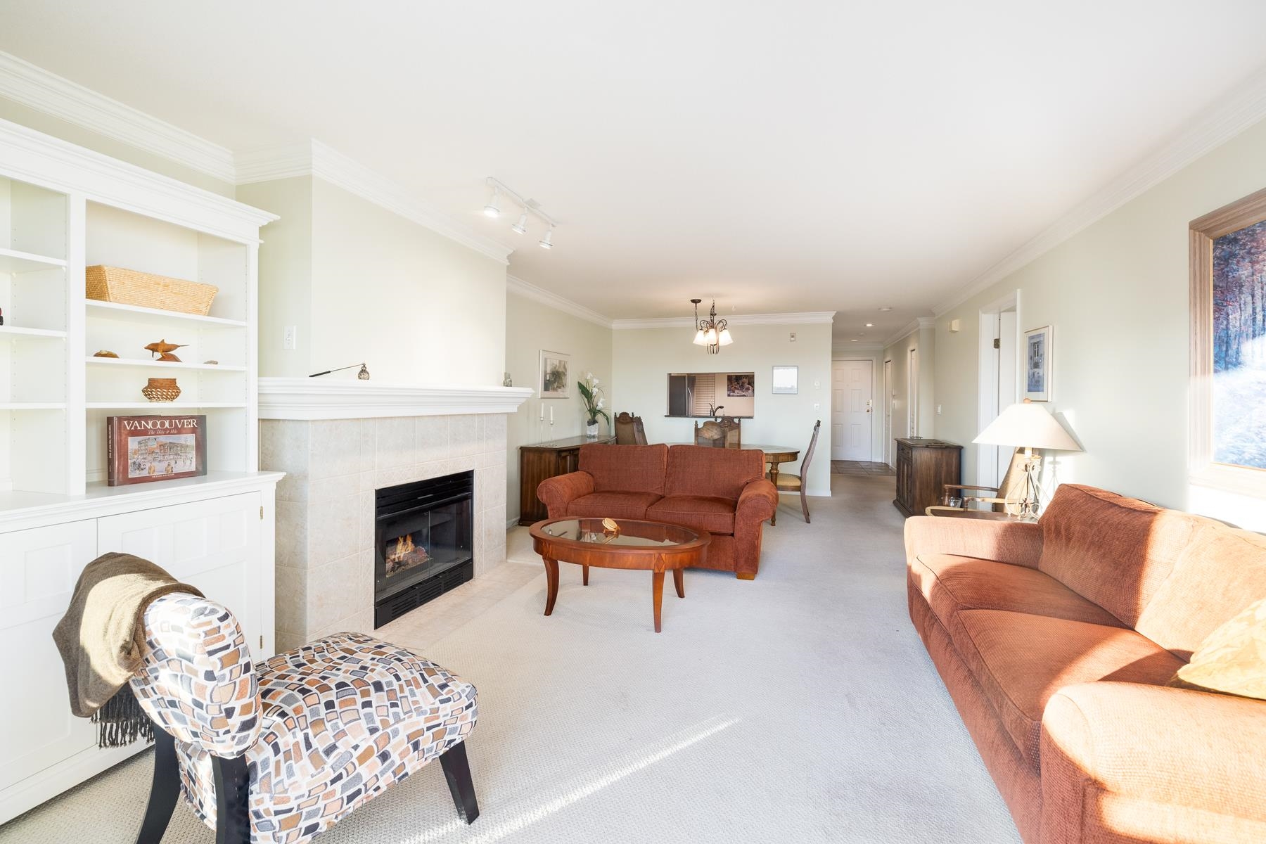 Listing image of 209 257 E KEITH ROAD