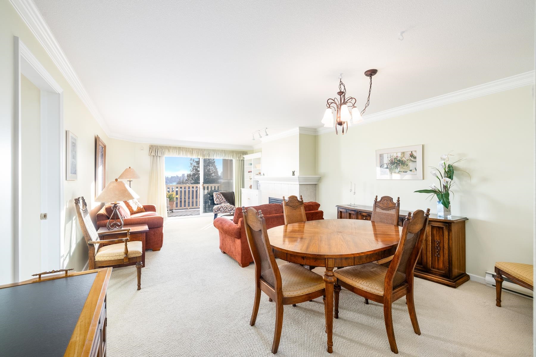 Listing image of 209 257 E KEITH ROAD