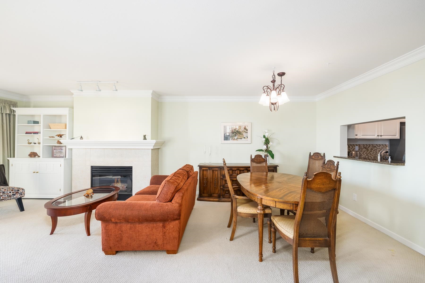 Listing image of 209 257 E KEITH ROAD