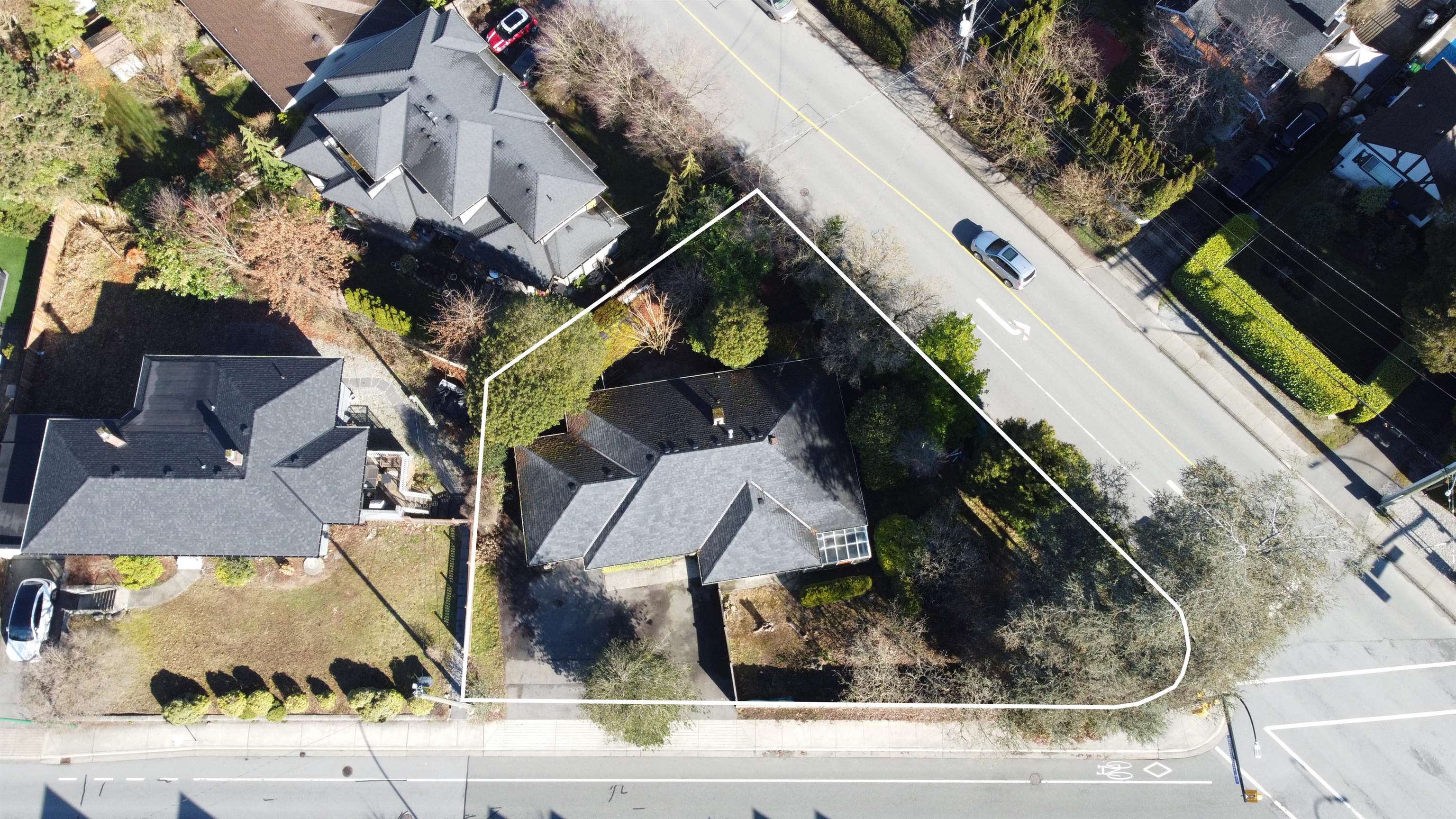 Listing image of 1116 RIDGEWOOD DRIVE