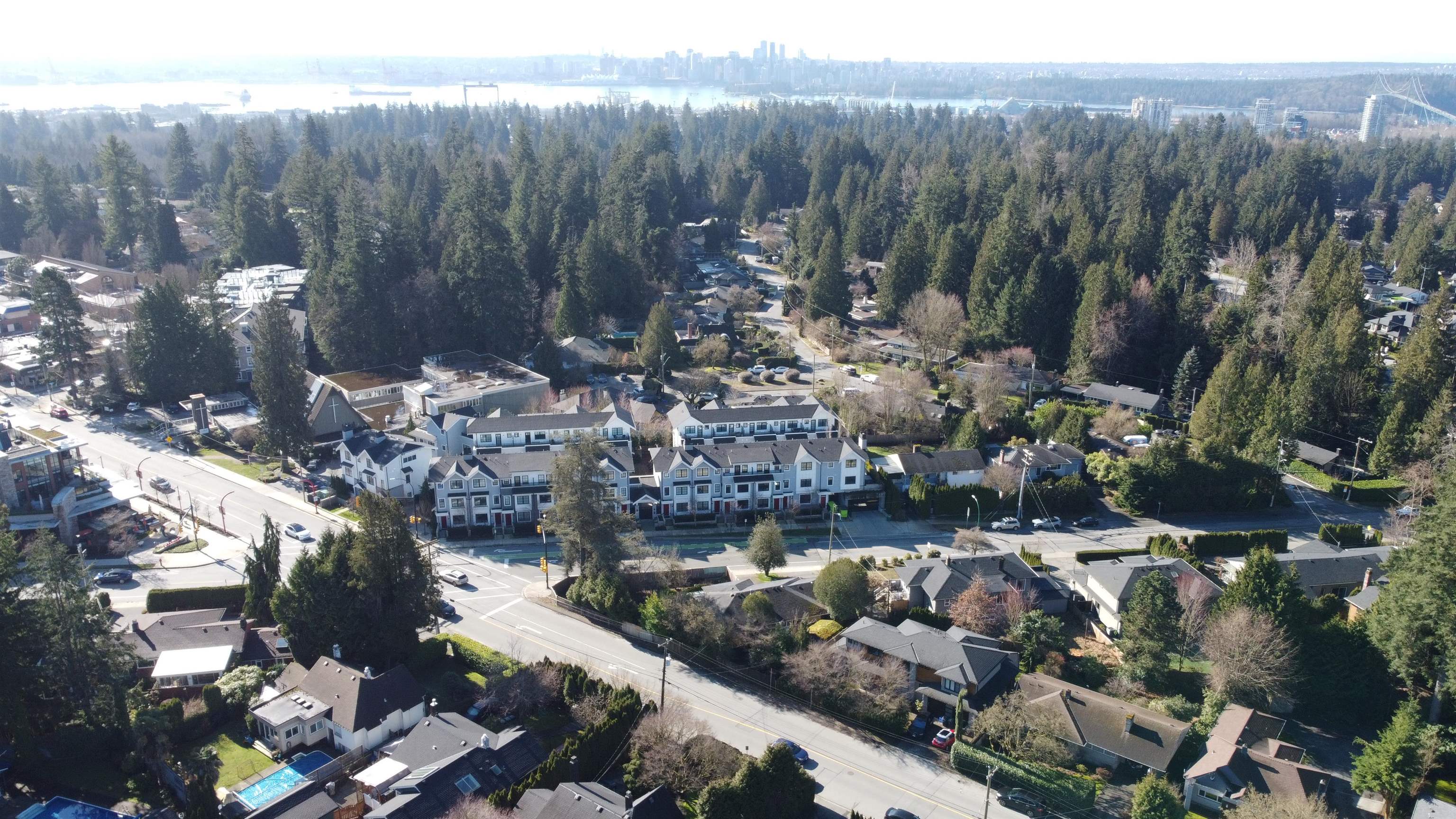 Listing image of 1116 RIDGEWOOD DRIVE