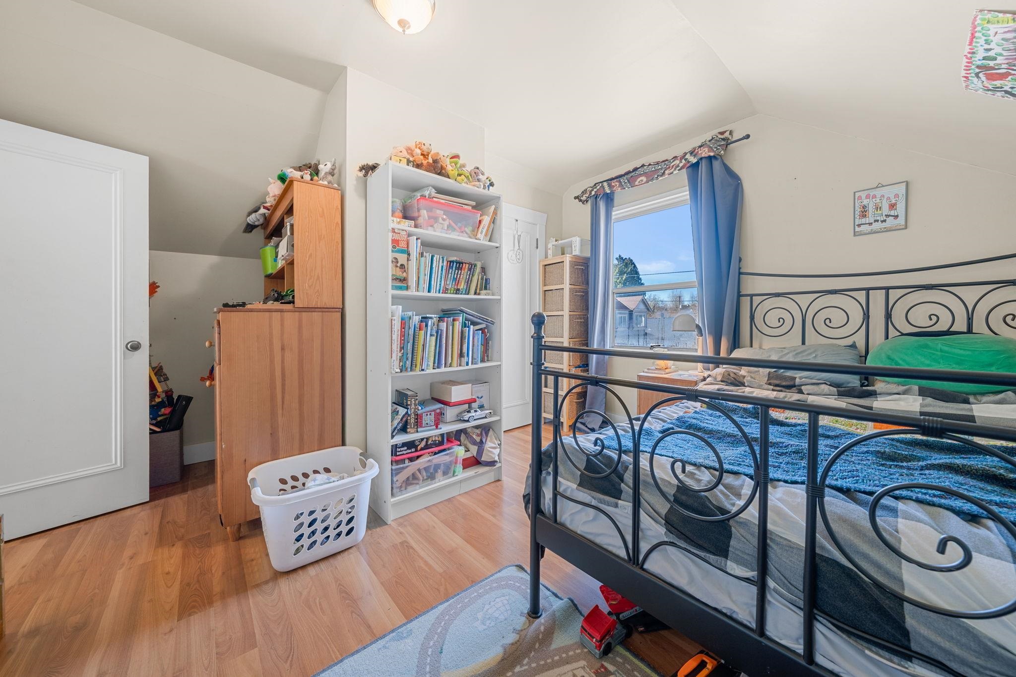 Listing image of 2110 FERNDALE STREET