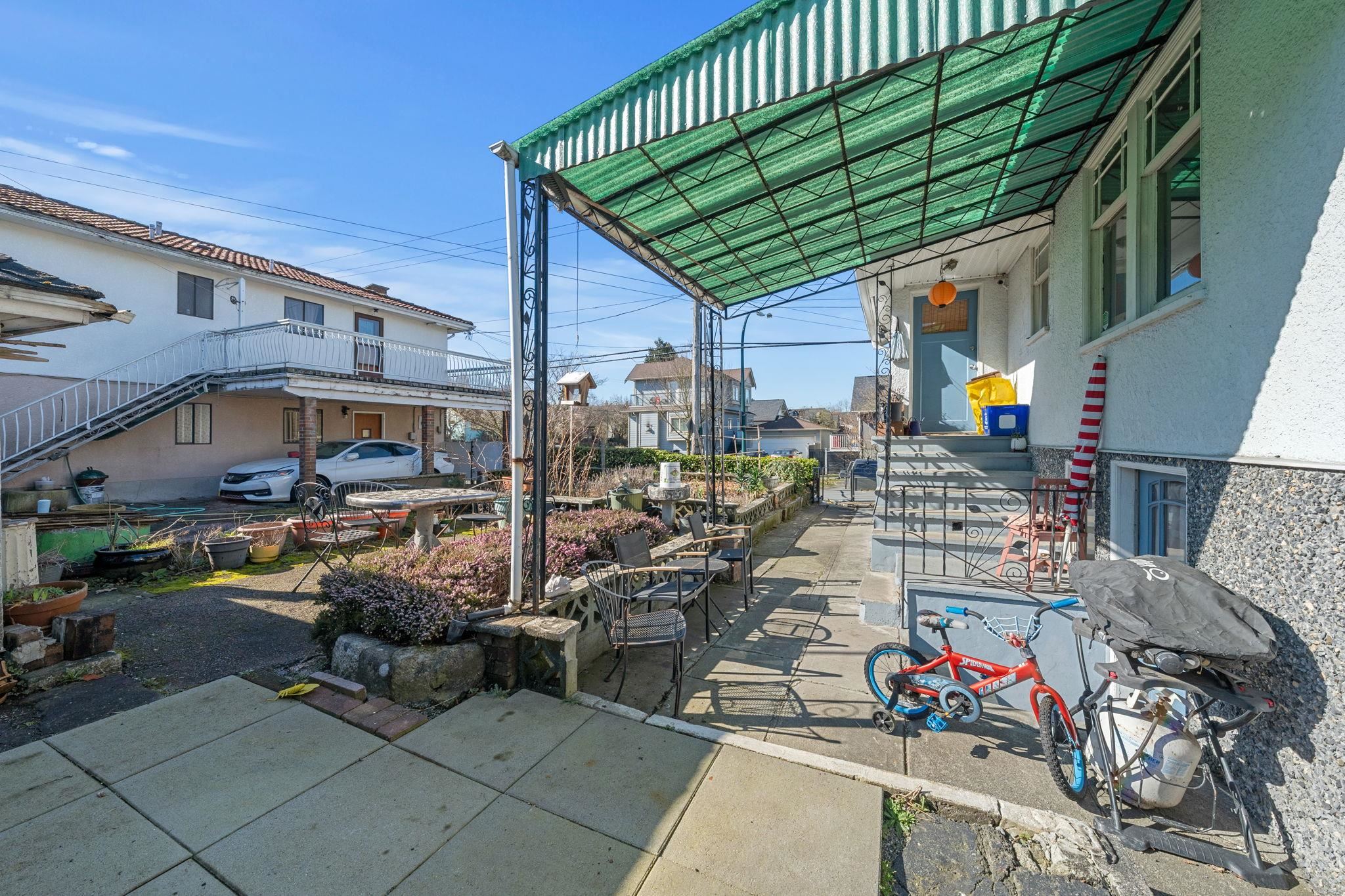 Listing image of 2110 FERNDALE STREET