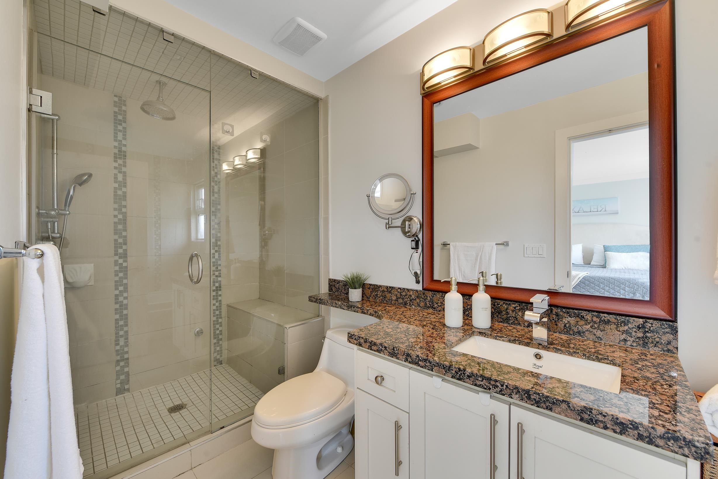 Listing image of 332 E 11TH STREET