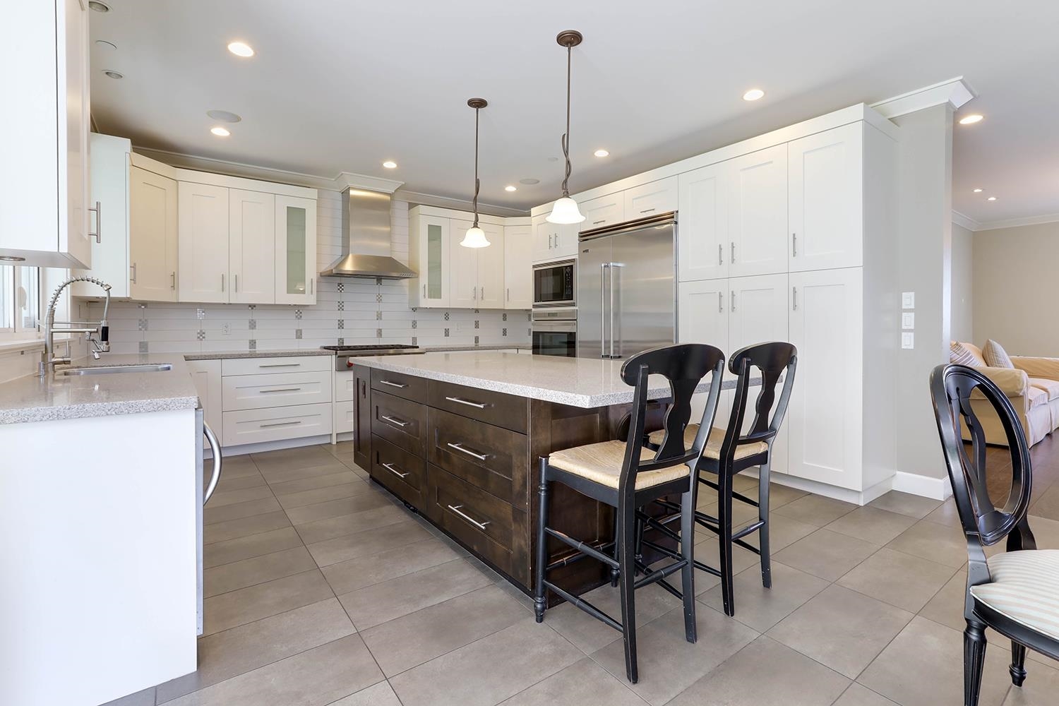 Listing image of 1155 SINCLAIR STREET
