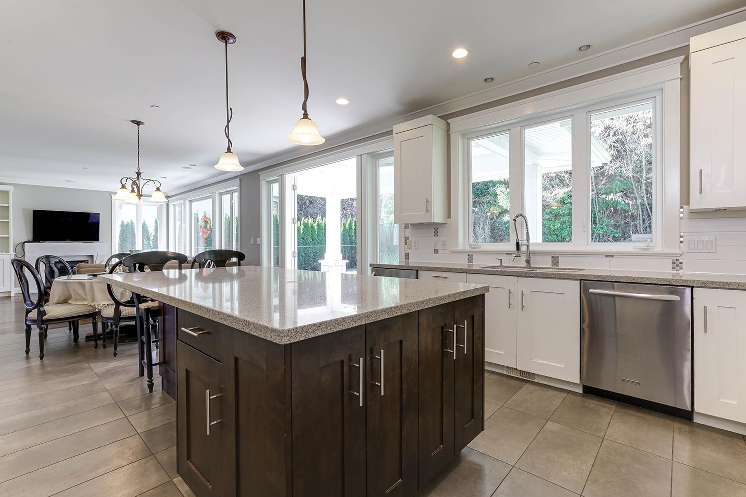 Listing image of 1155 SINCLAIR STREET