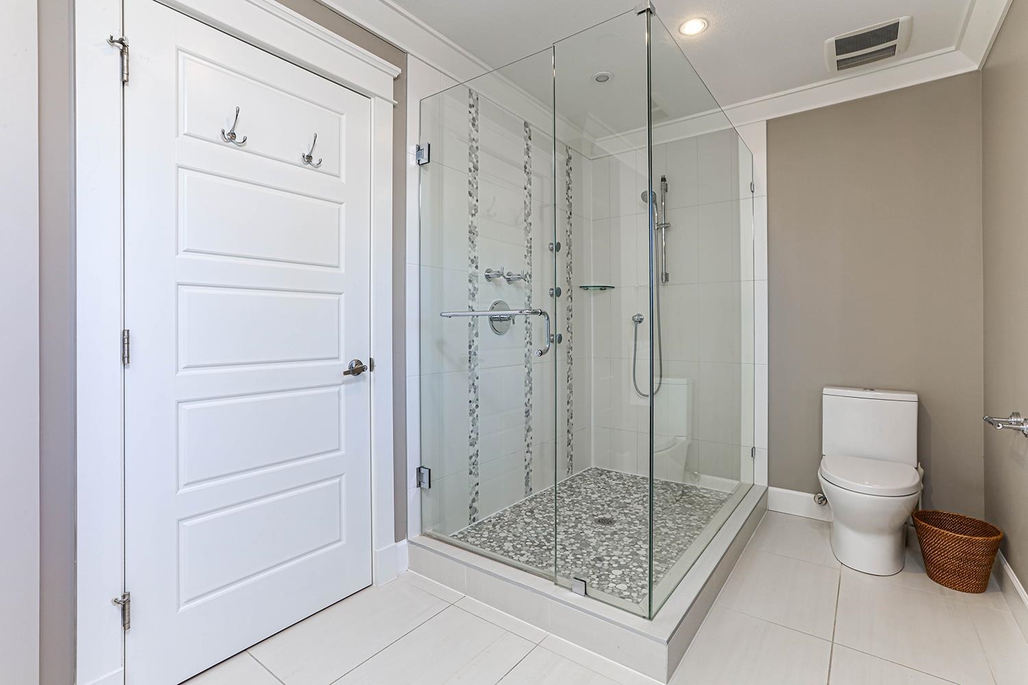 Listing image of 1155 SINCLAIR STREET