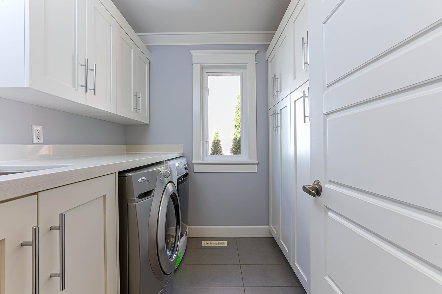 Listing image of 1155 SINCLAIR STREET