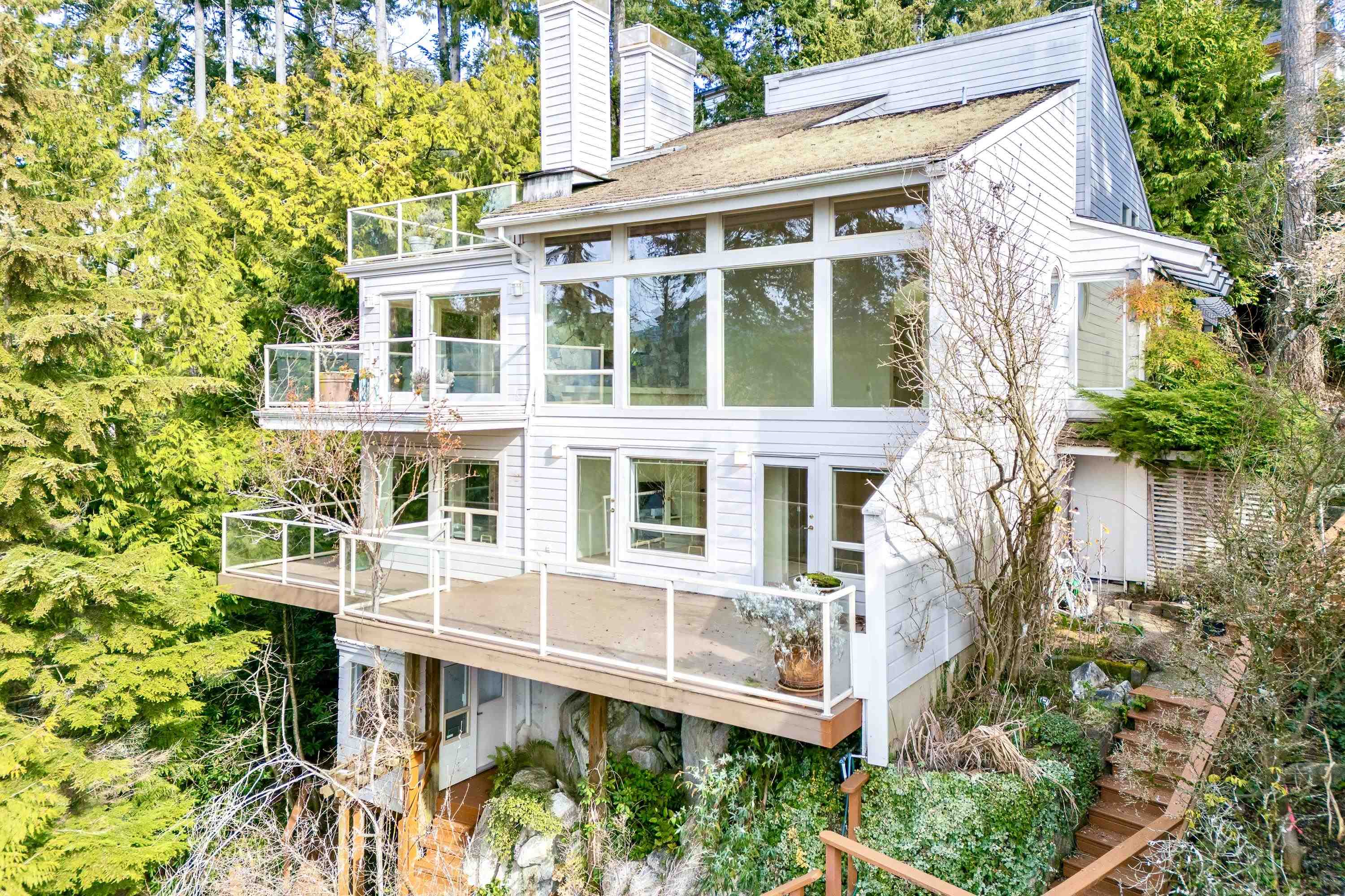 Listing image of 5295 GULF PLACE