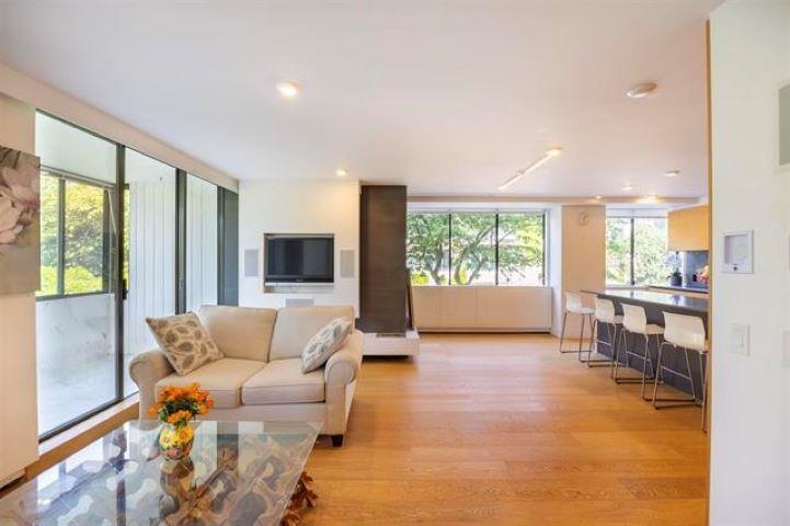 Listing image of 203 2167 BELLEVUE AVENUE