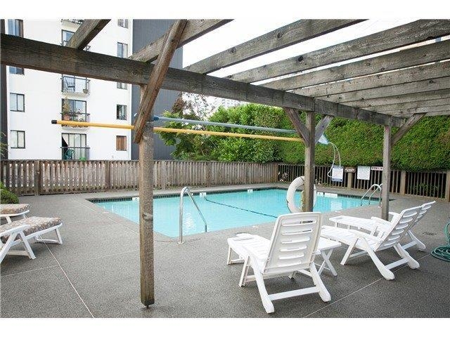Listing image of 203 2167 BELLEVUE AVENUE