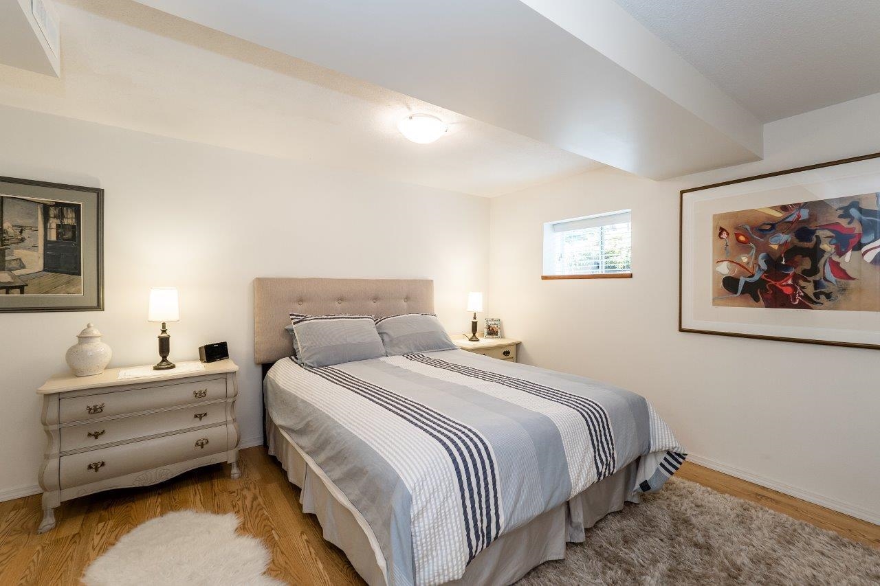 Listing image of 1436 GRAND BOULEVARD