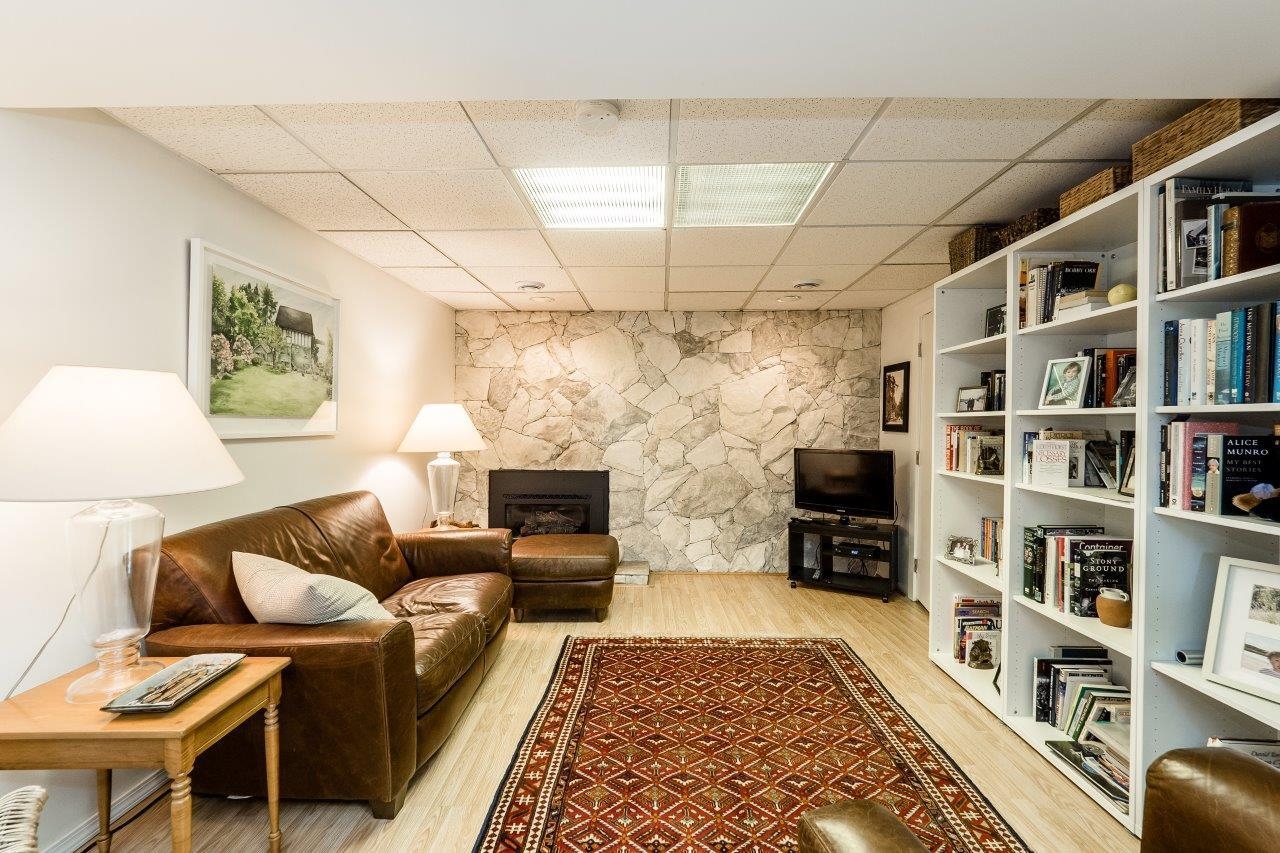 Listing image of 1436 GRAND BOULEVARD