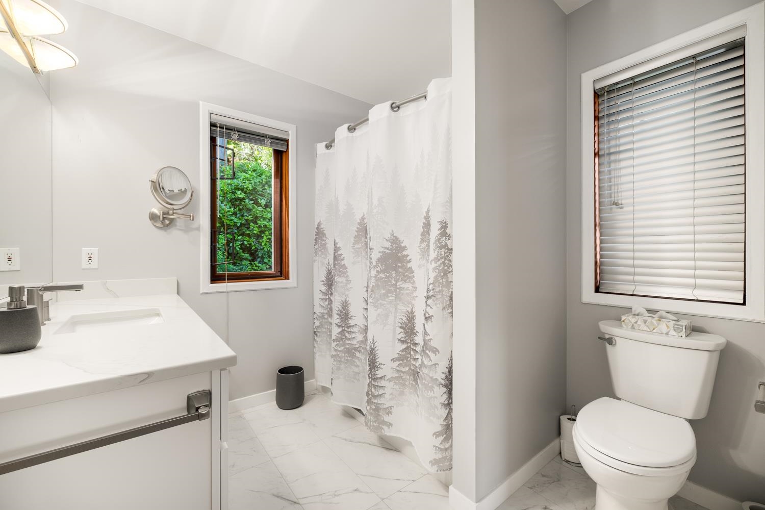 Listing image of 571 ROOCROFT LANE