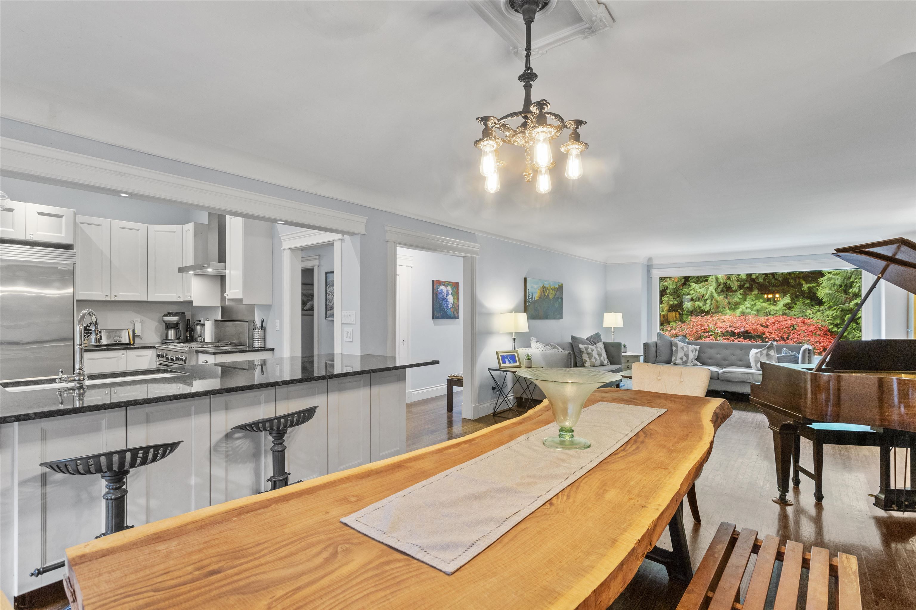 Listing image of 1374 KILMER ROAD