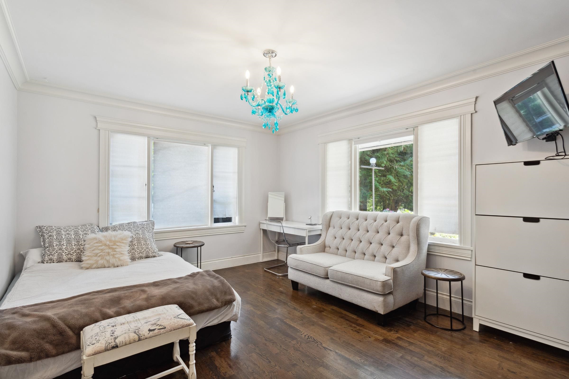 Listing image of 1374 KILMER ROAD
