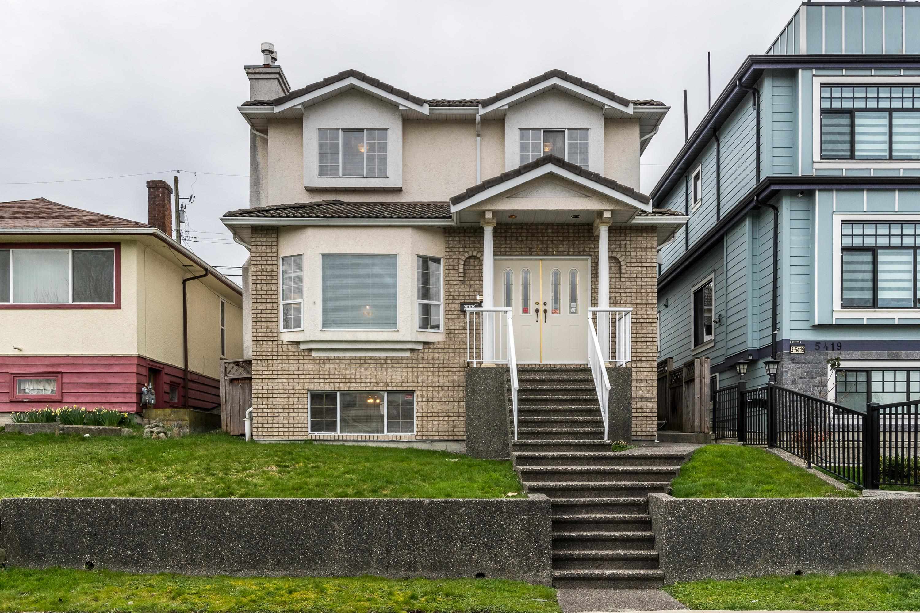 Listing image of 5433 LANARK STREET