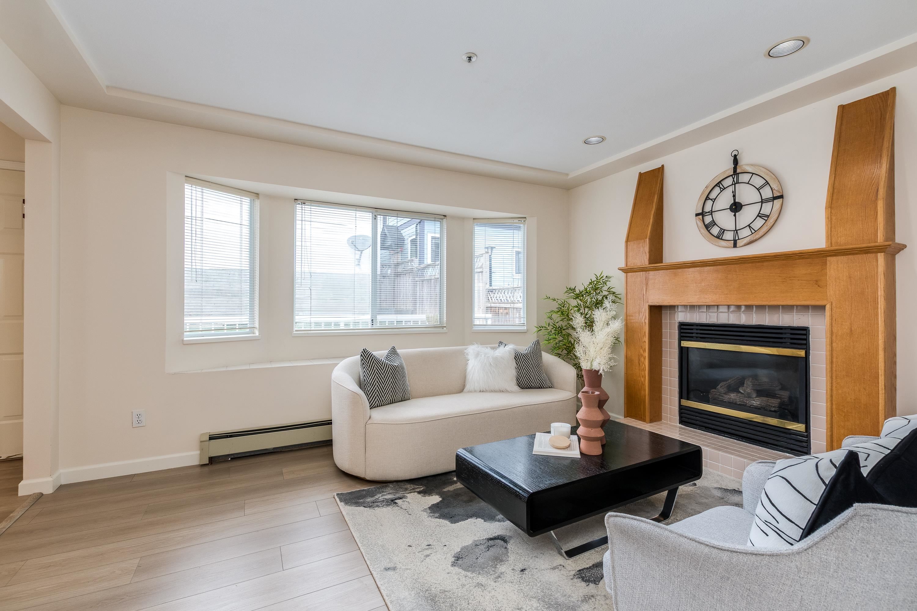 Listing image of 5433 LANARK STREET