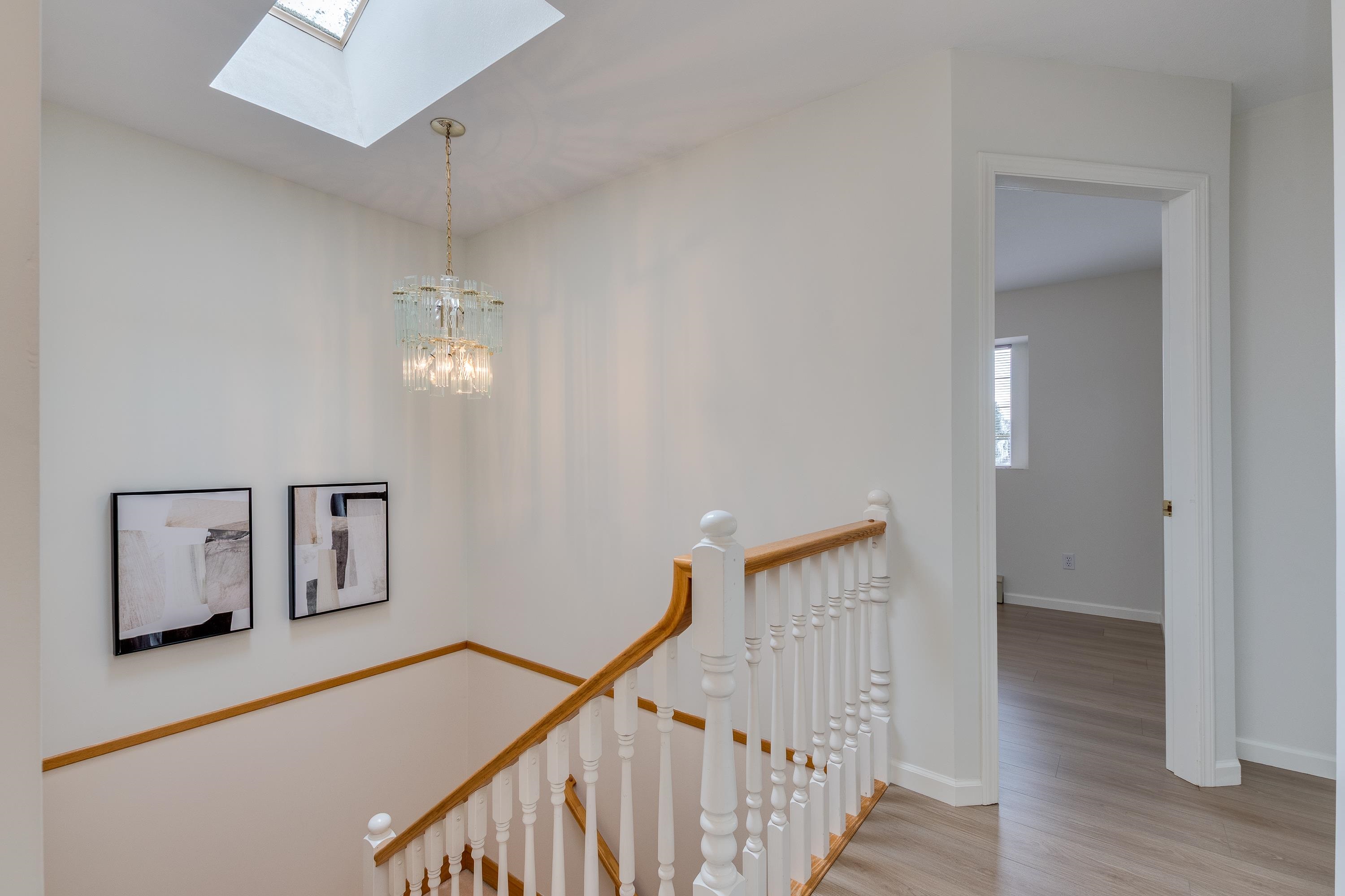 Listing image of 5433 LANARK STREET