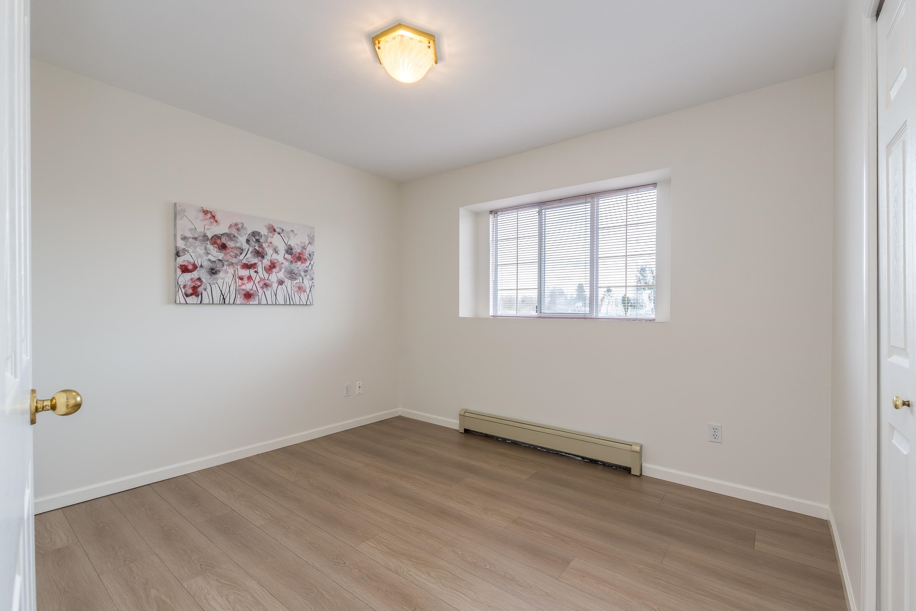 Listing image of 5433 LANARK STREET