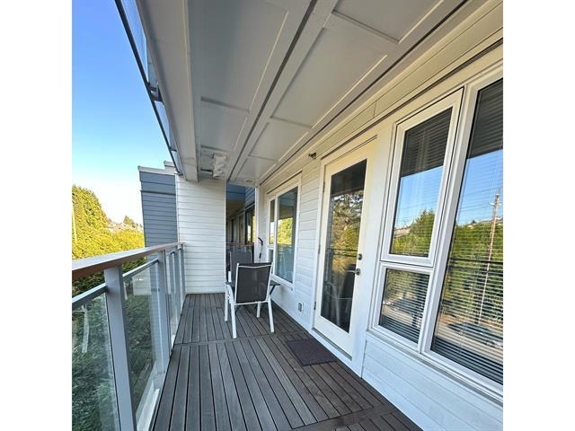Listing image of 414 221 E 3RD STREET