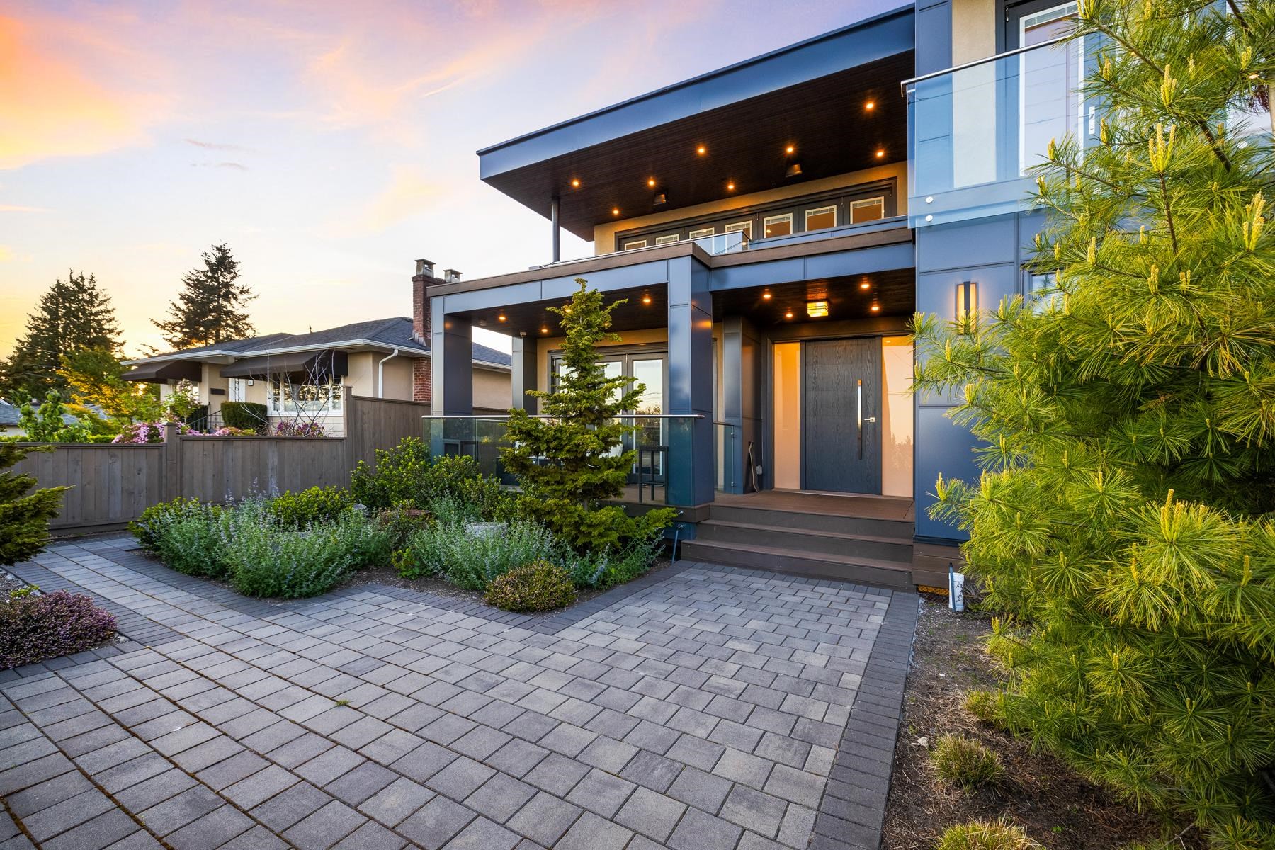 Listing image of 712 E KEITH ROAD