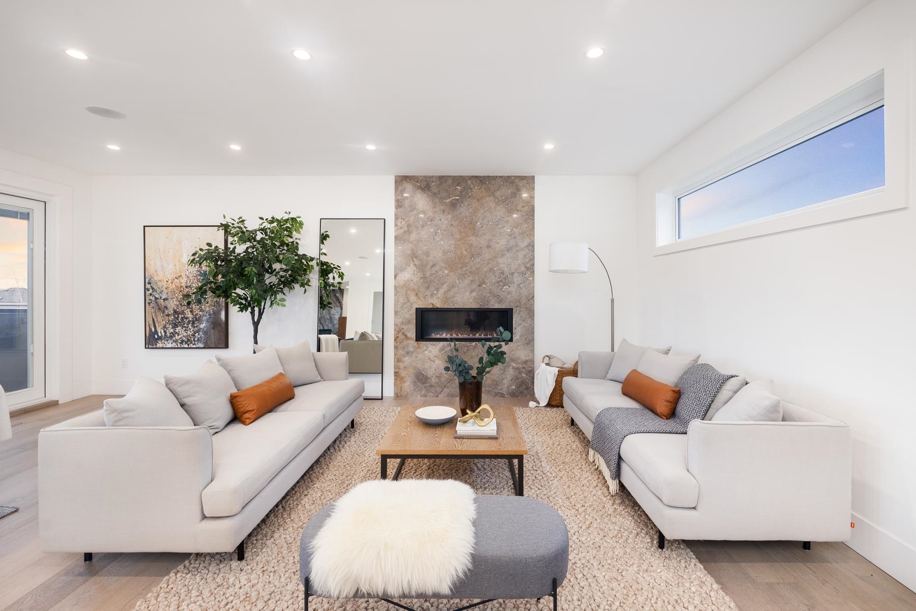 Listing image of 712 E KEITH ROAD