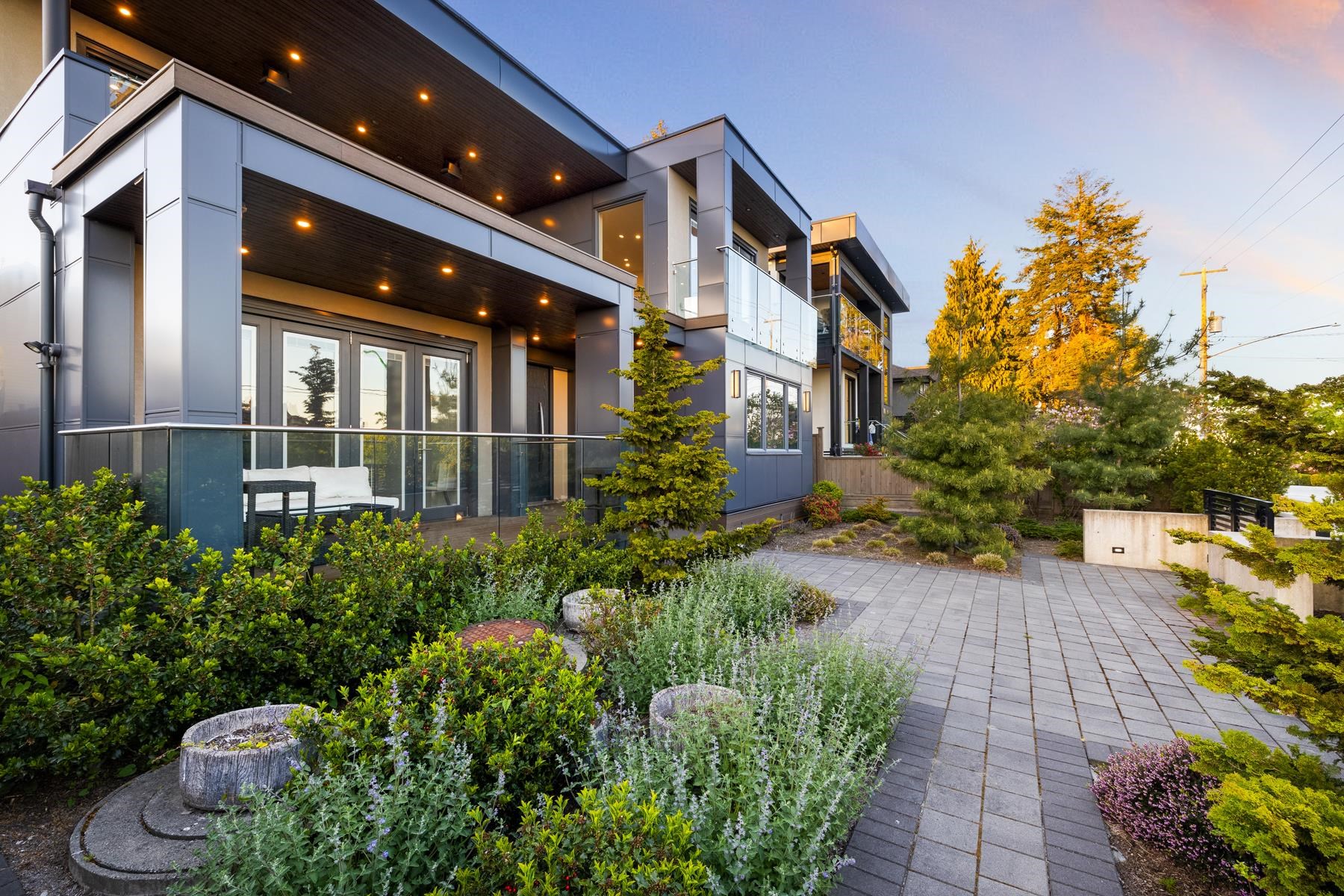 Listing image of 712 E KEITH ROAD