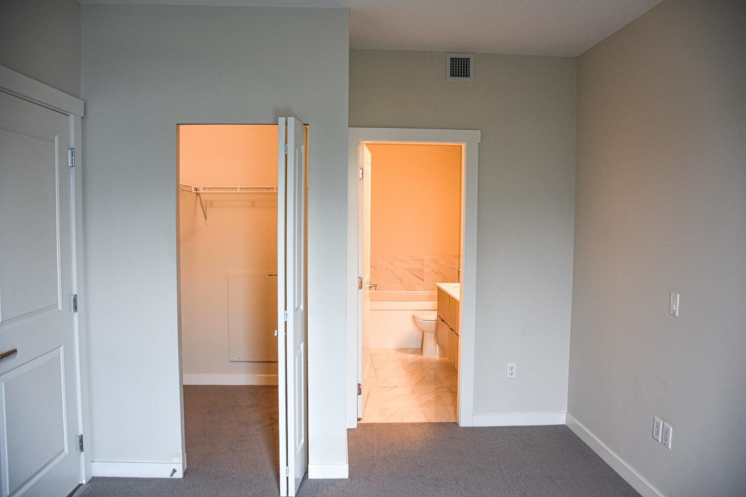 Listing image of 107 277 W 1ST STREET