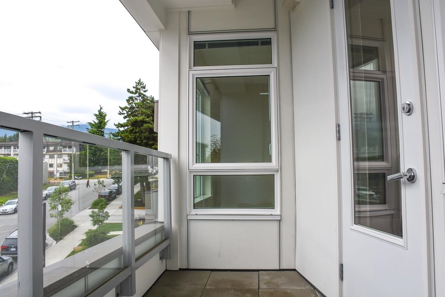 Listing image of 107 277 W 1ST STREET