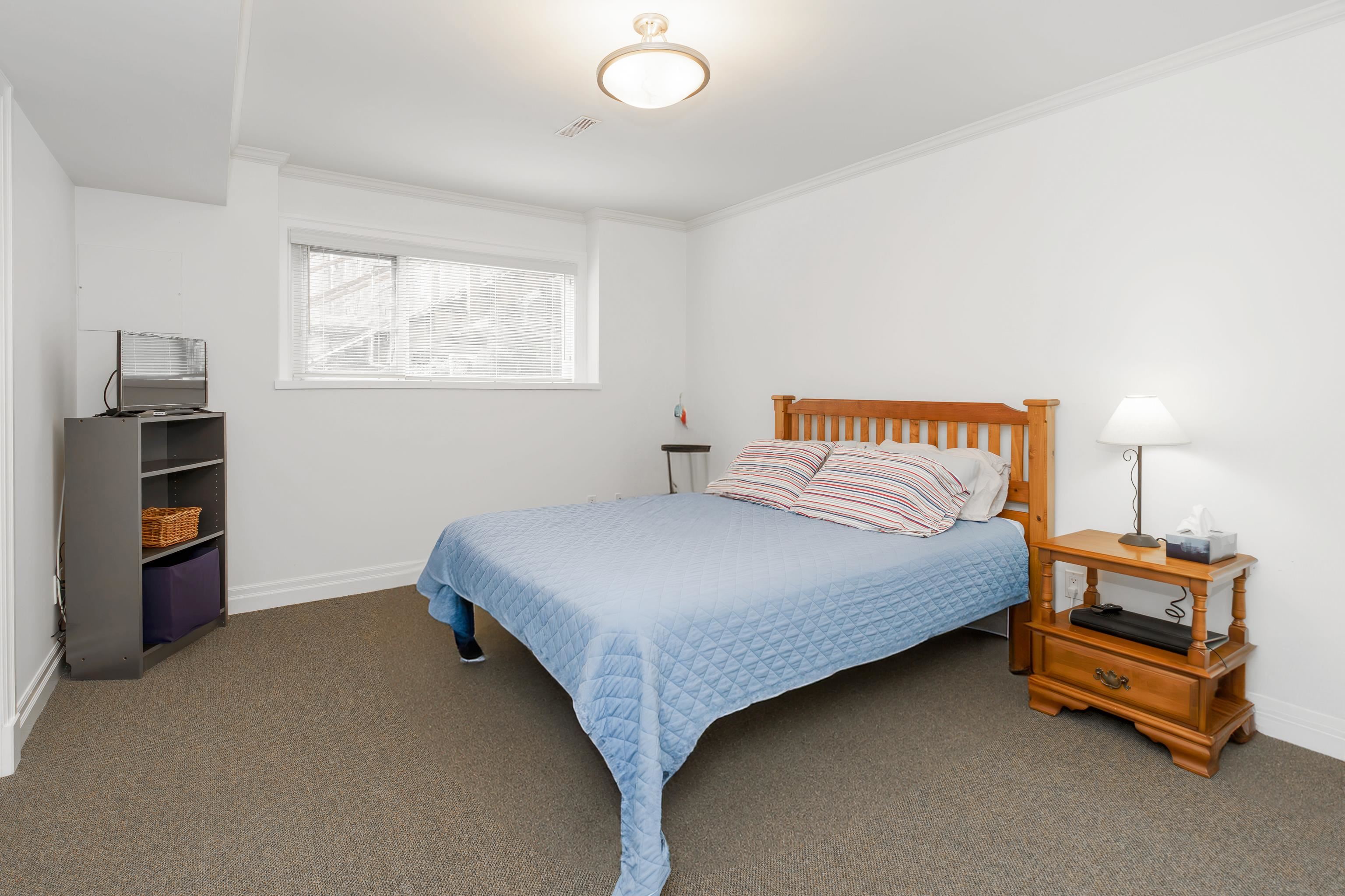 Listing image of 1170 KENDAL PLACE