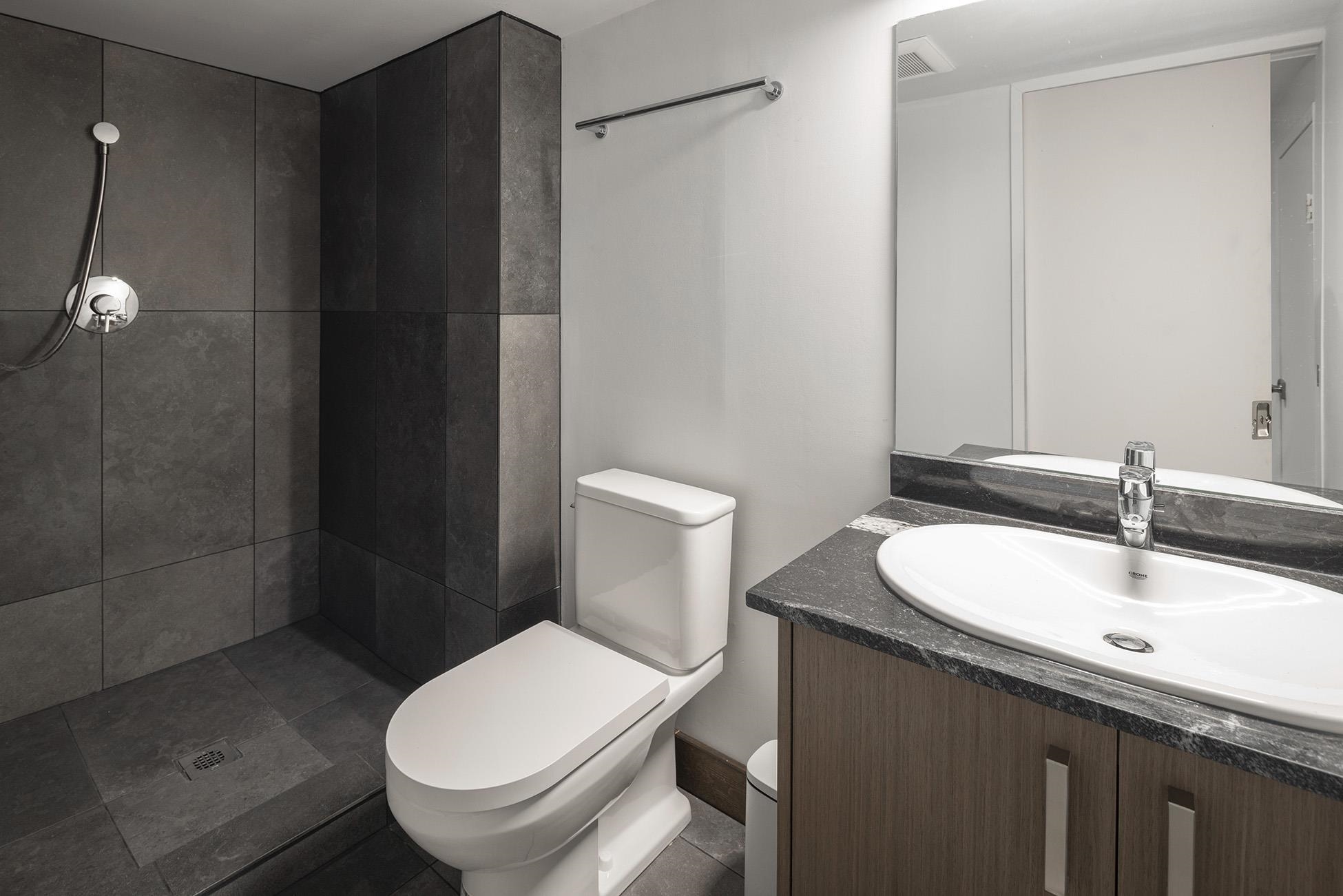 Listing image of 1440 30TH STREET