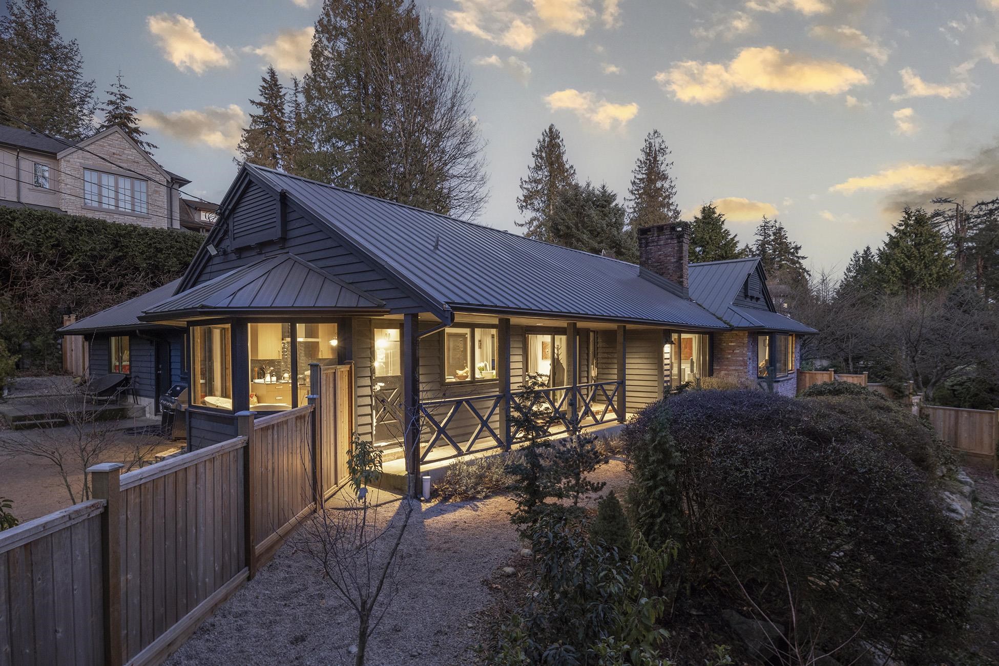 Listing image of 1440 30TH STREET