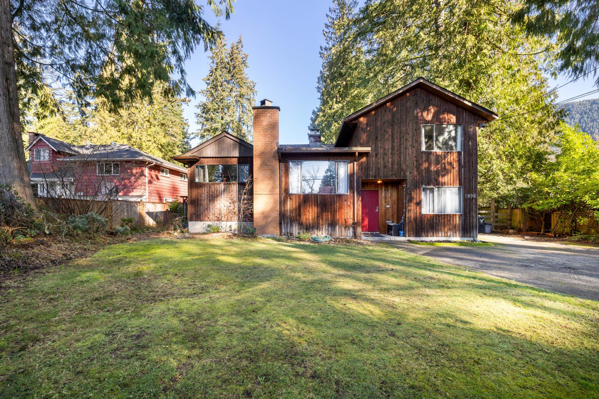 Listing image of 1090 HANDSWORTH ROAD