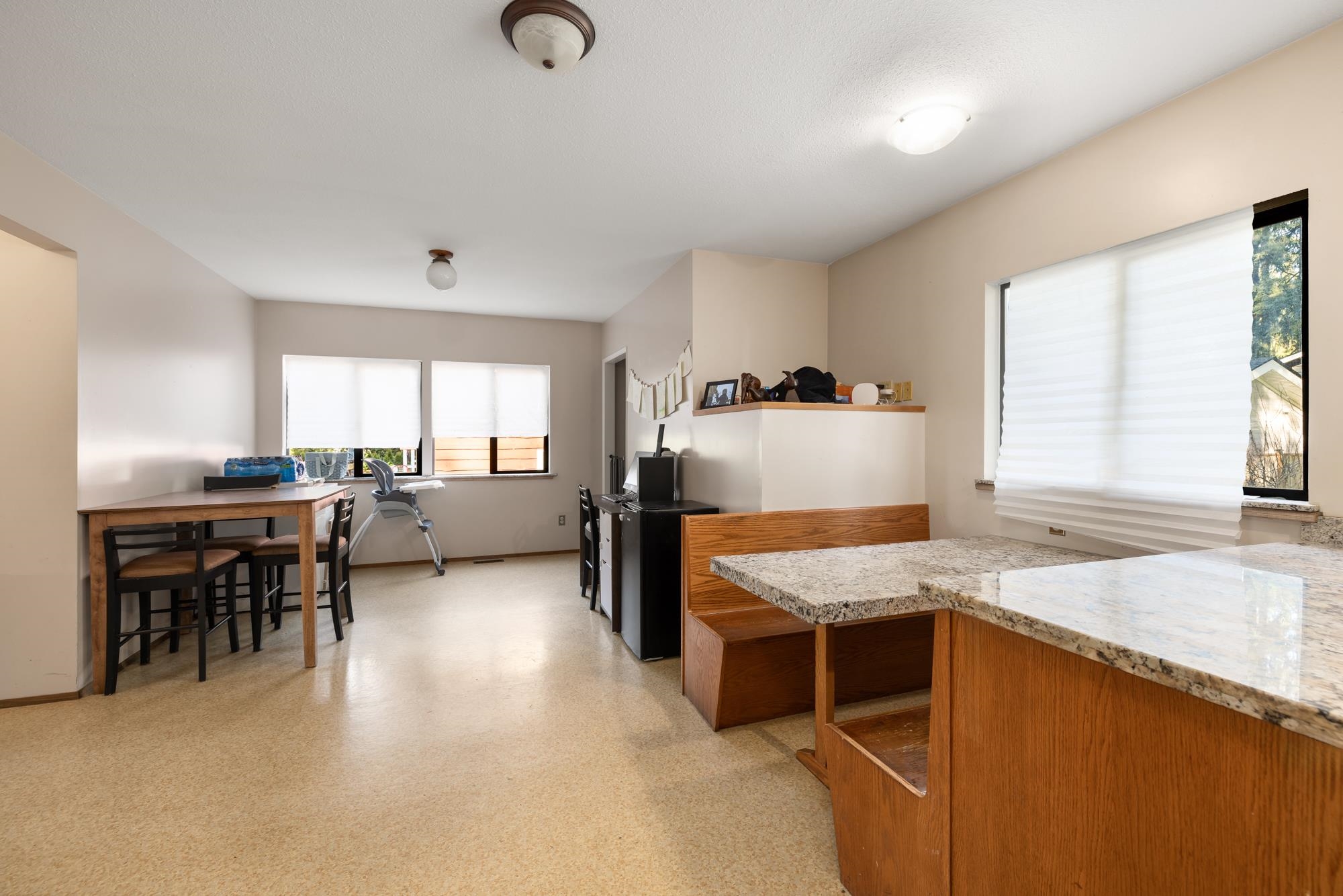 Listing image of 1090 HANDSWORTH ROAD