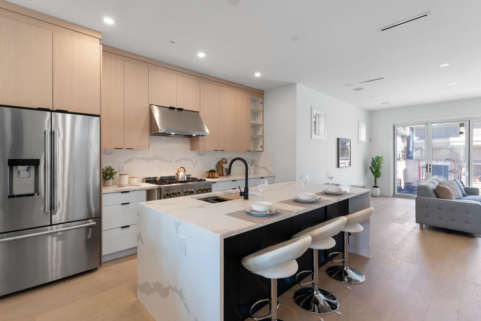 Listing image of 342 E KEITH ROAD