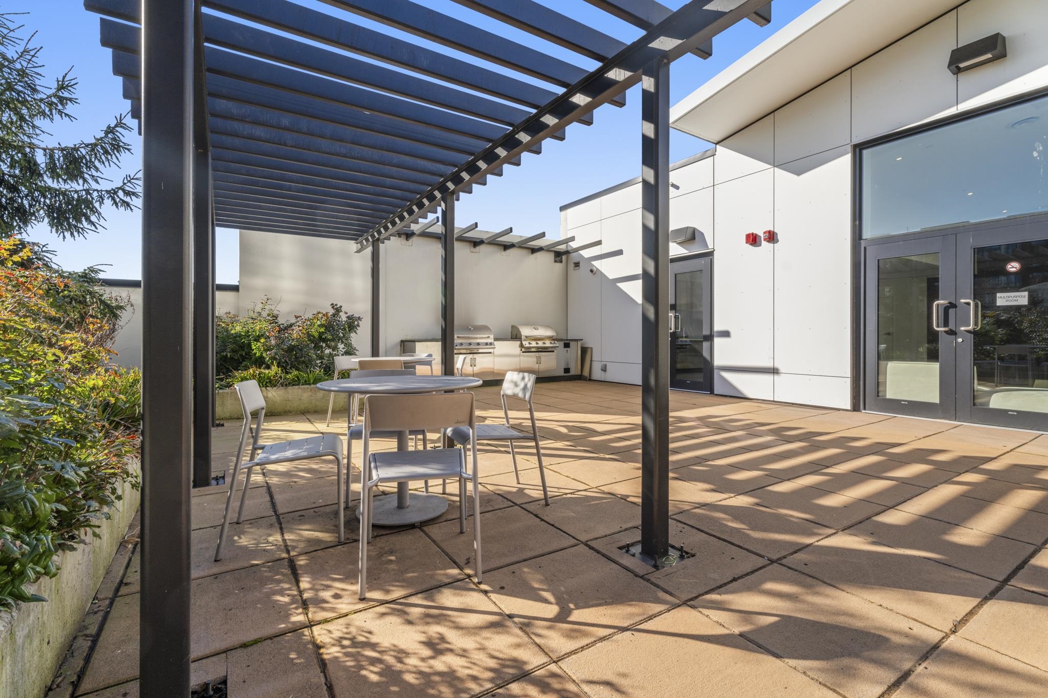 Listing image of 1004 1401 HUNTER STREET