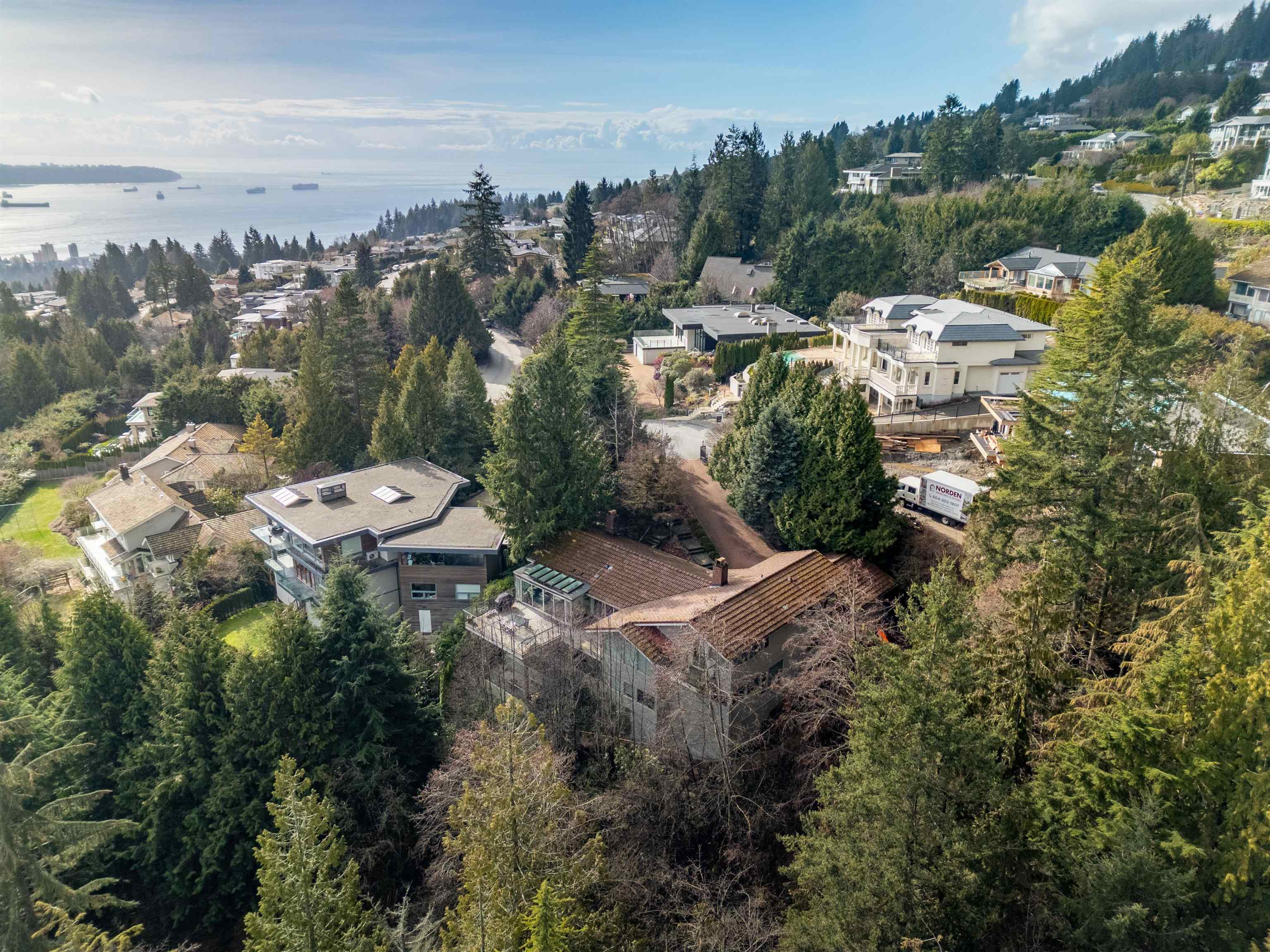 Listing image of 1448 SANDHURST PLACE